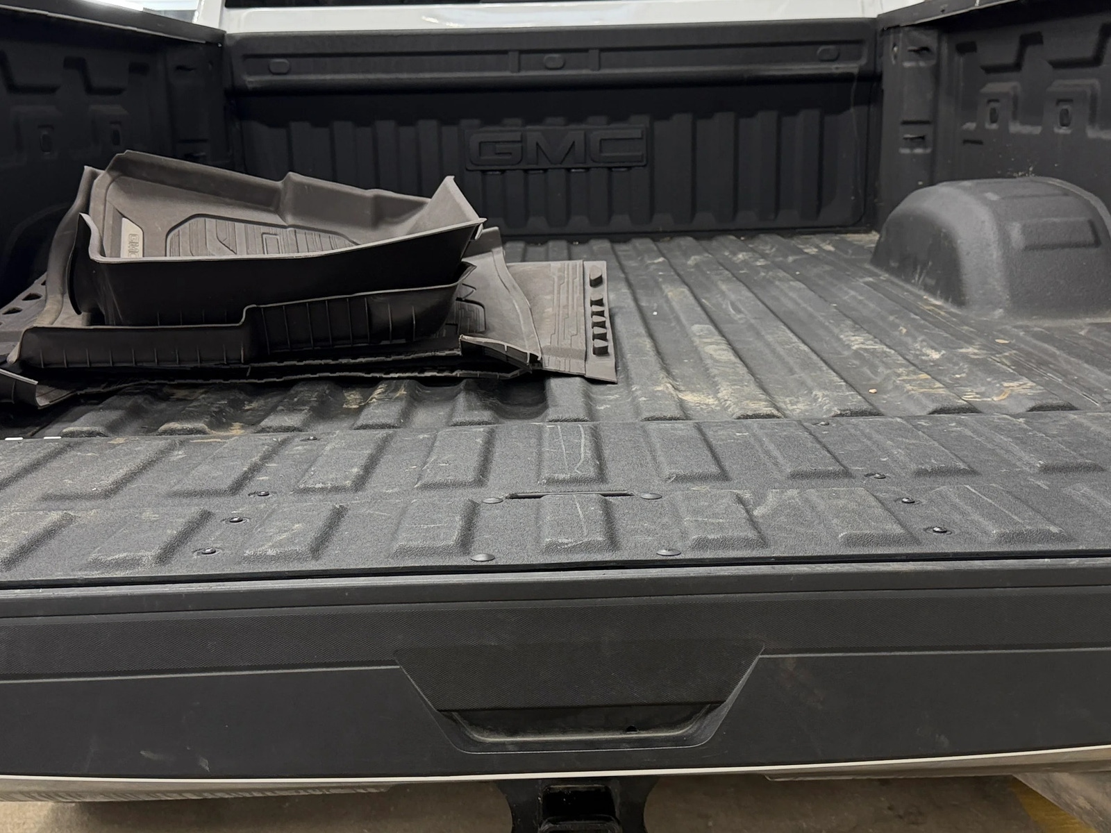 Thumbnail: 2025 GMC Sierra 2500 - 6