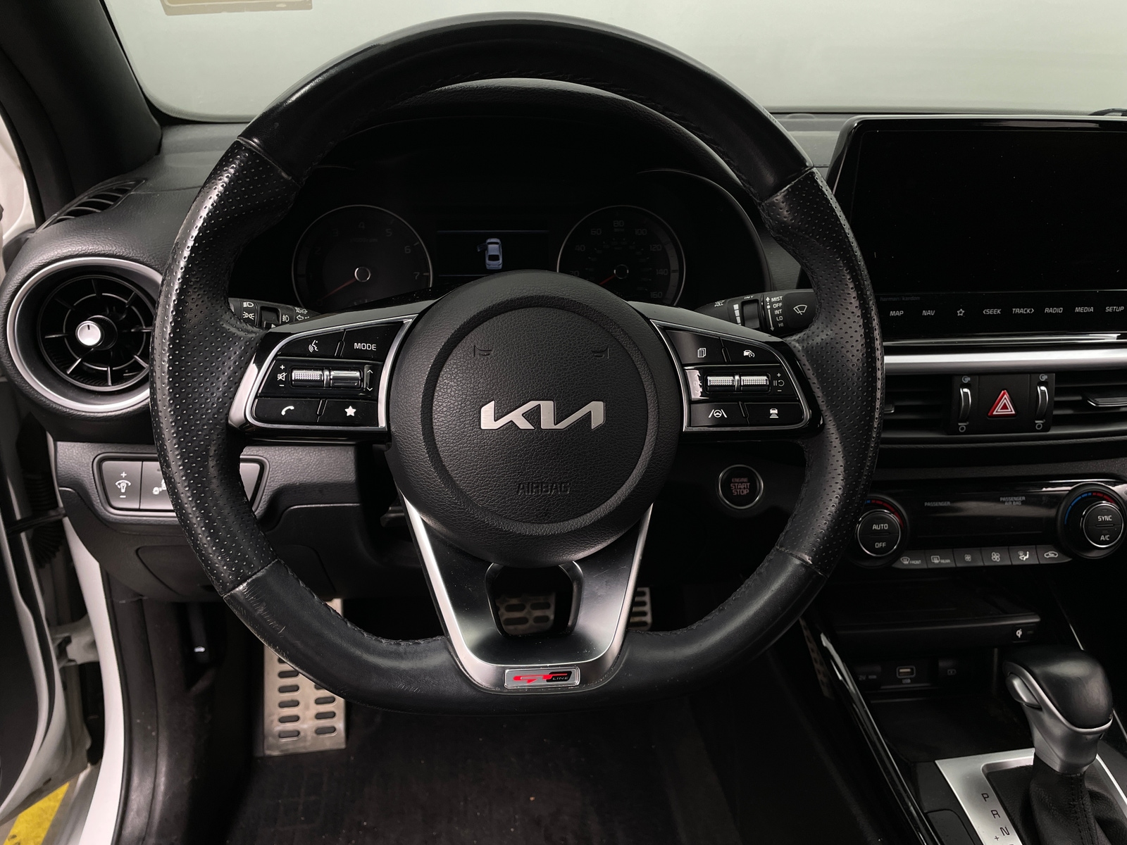 Thumbnail: 2022 Kia Forte - 5