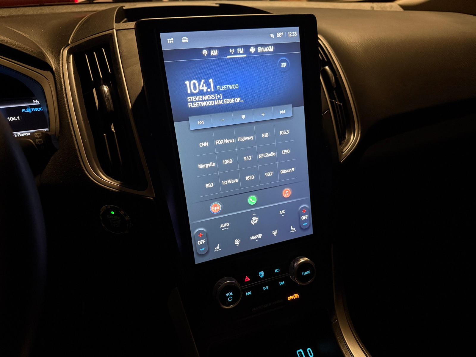 Thumbnail: 2024 Ford Edge - 3