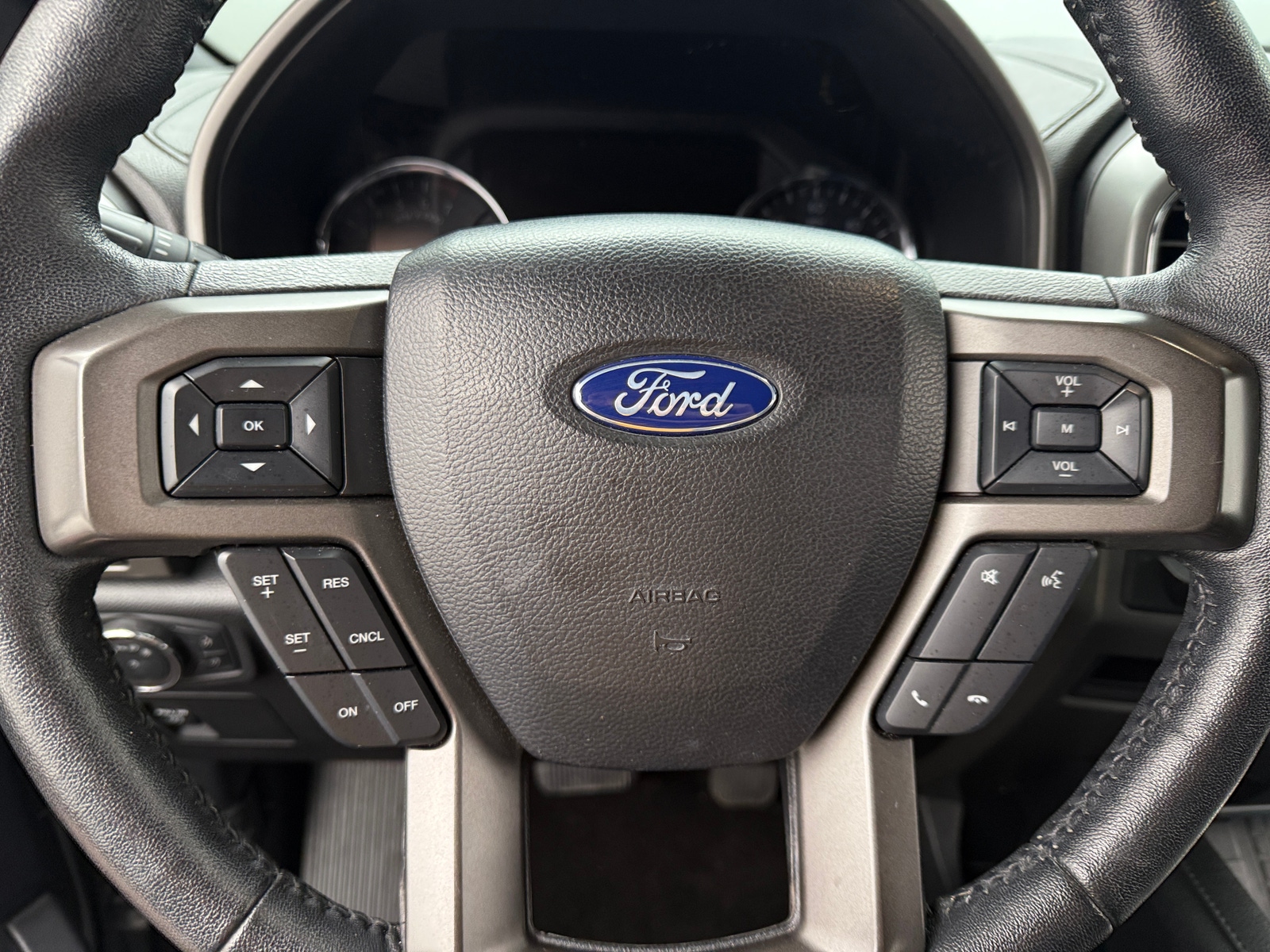 Thumbnail: 2020 Ford Expedition - 4