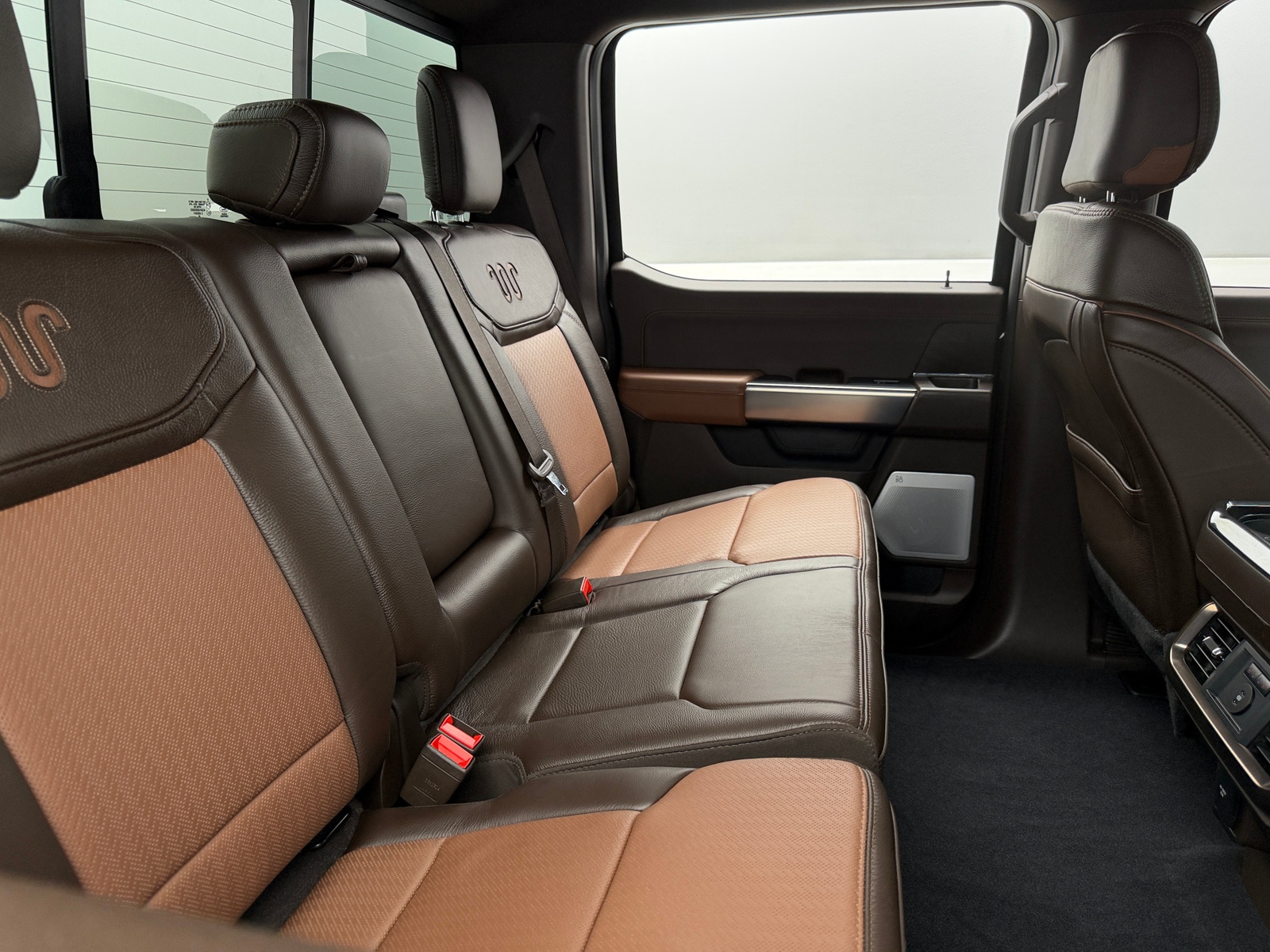 Thumbnail: 2025 Ford Econoline - 5