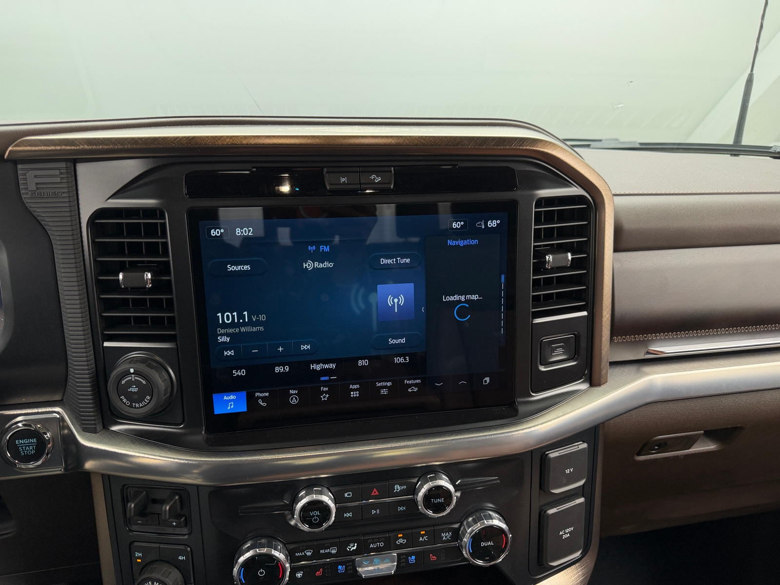 Thumbnail: 2025 Ford Econoline - 3