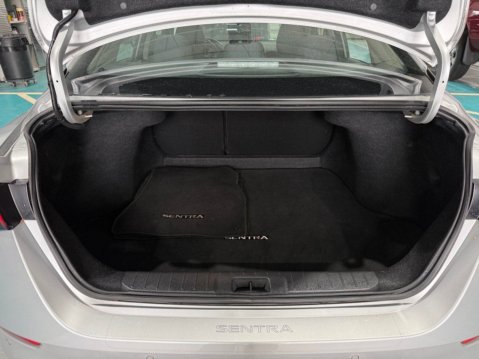 Thumbnail: 2022 Nissan Sentra - 7