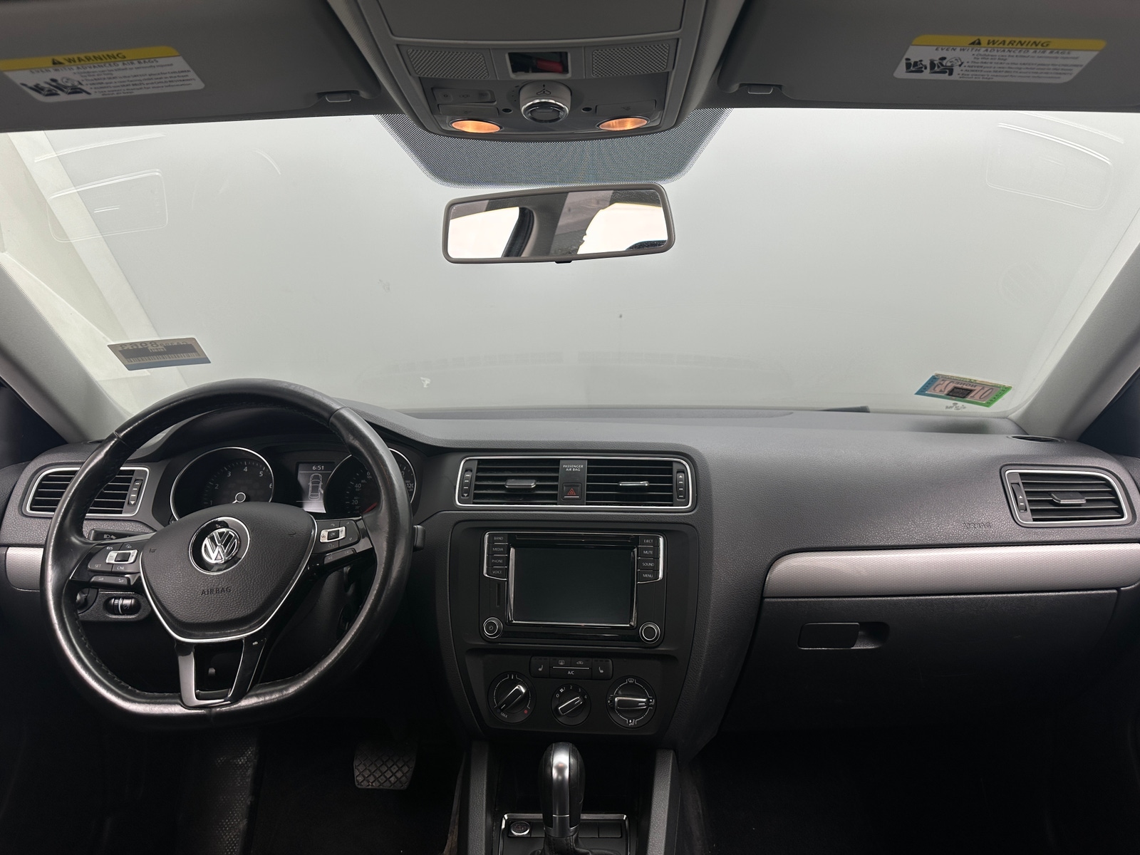 Thumbnail: 2017 Volkswagen Jetta - 2