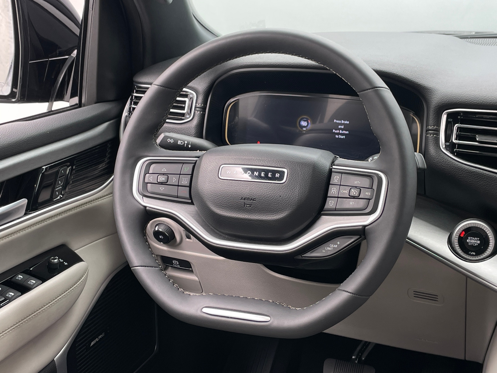 Thumbnail: 2025 Jeep Wagoneer - 4