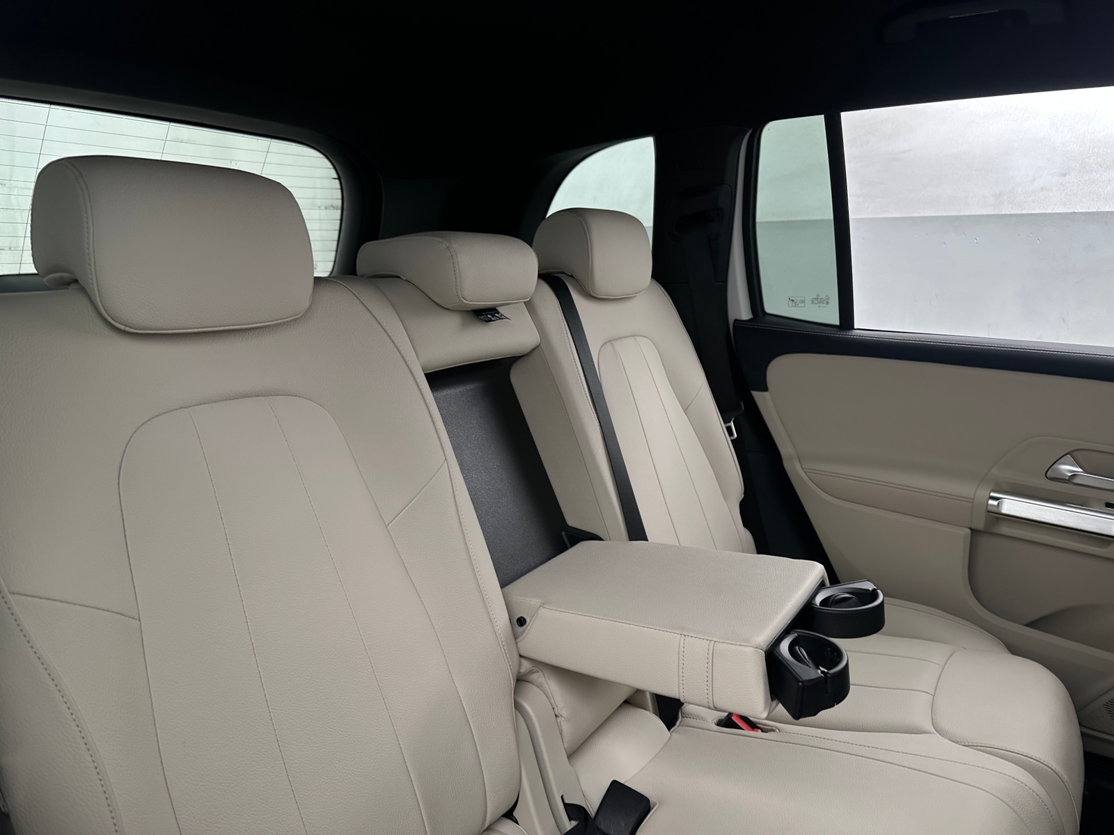 Thumbnail: 2025 Mercedes-Benz GLB - 5