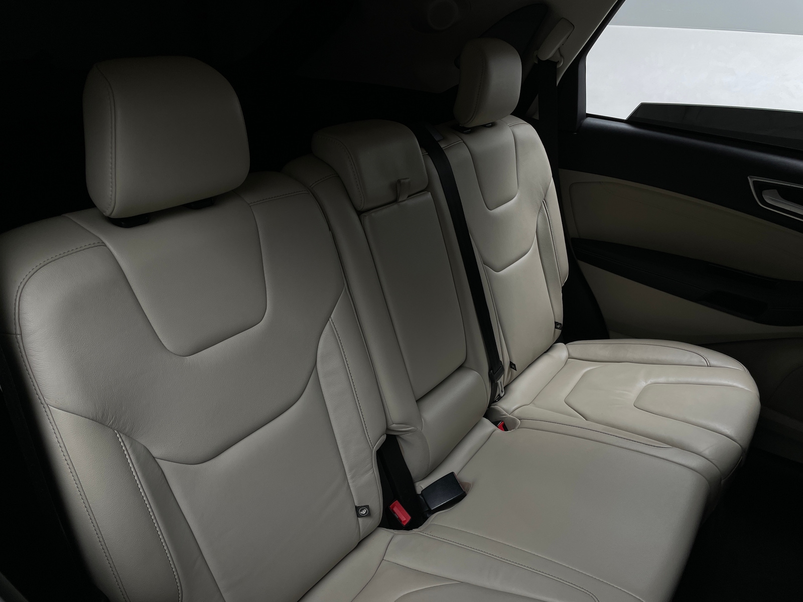 Thumbnail: 2020 Ford Edge - 5