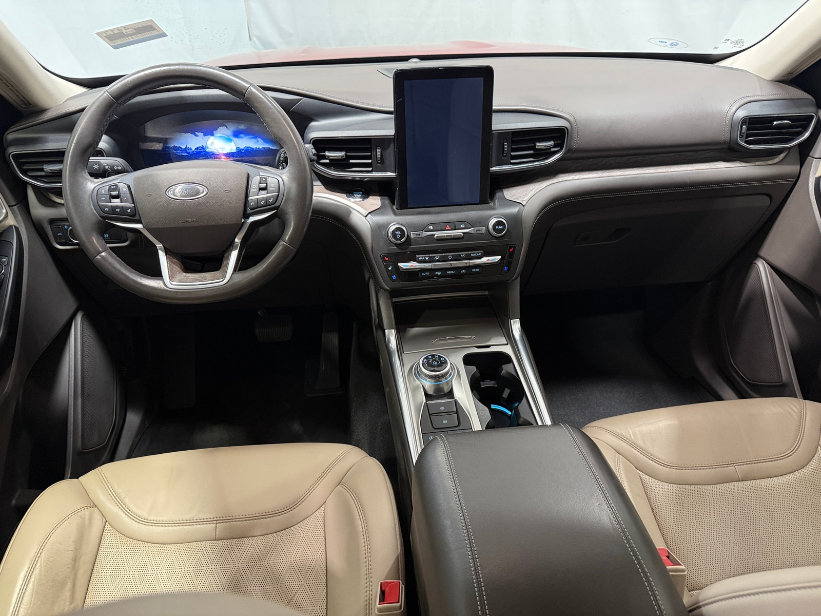 Thumbnail: 2020 Ford Explorer - 2