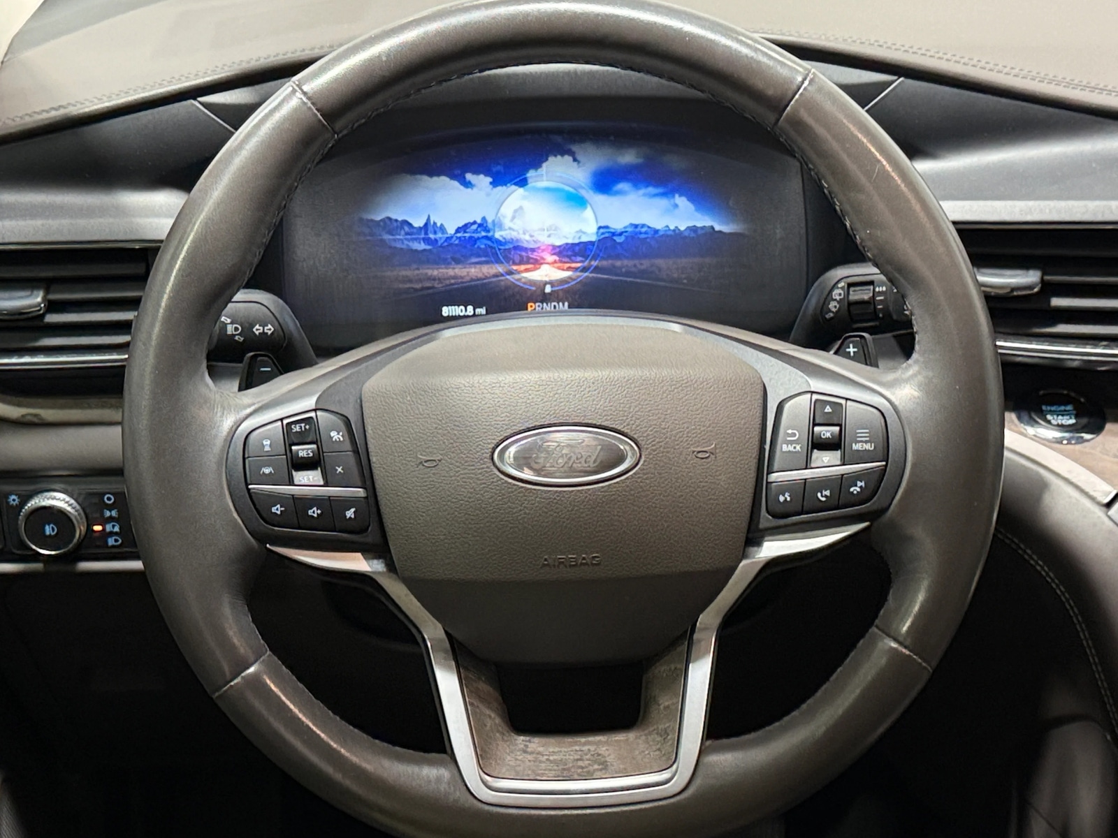 Thumbnail: 2020 Ford Explorer - 4