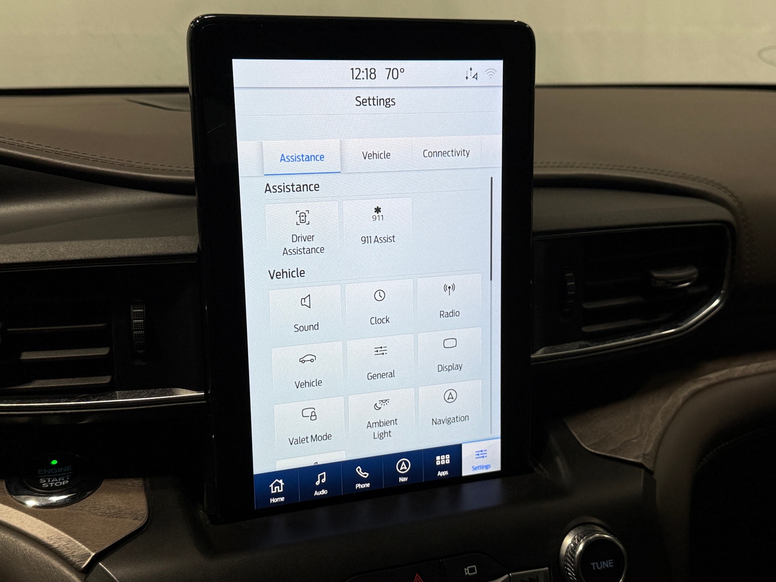 Thumbnail: 2020 Ford Explorer - 3