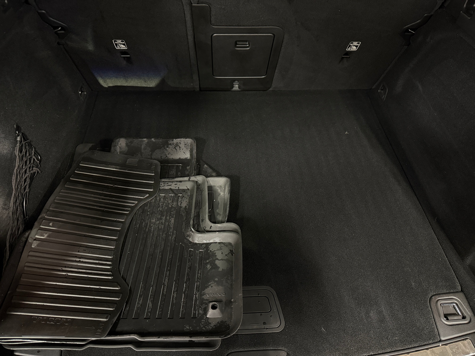 Thumbnail: 2022 Volvo XC60 - 6