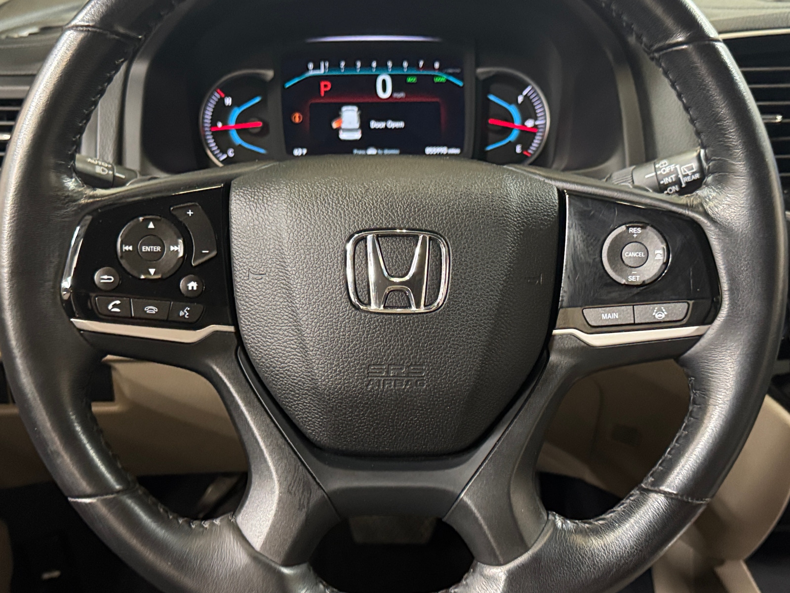 Thumbnail: 2019 Honda Pilot - 4