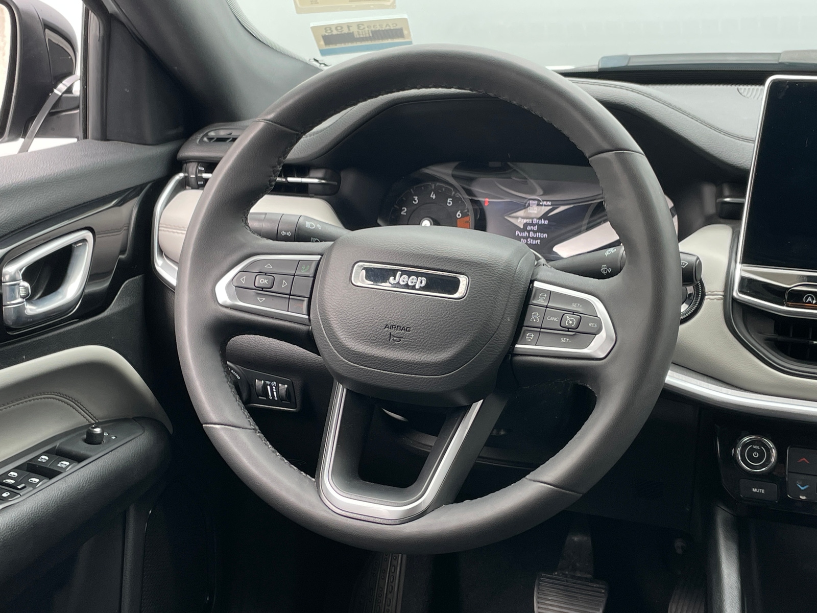 Thumbnail: 2025 Jeep Compass - 4