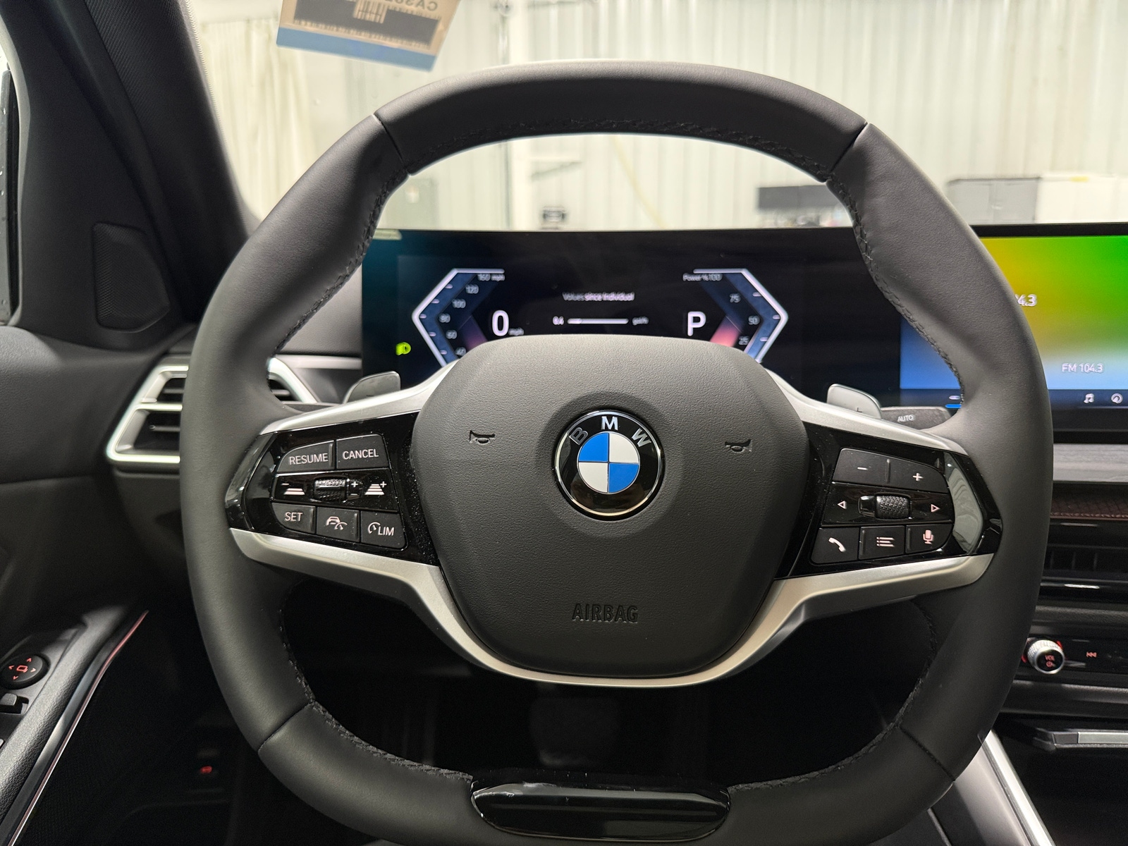 Thumbnail: 2025 BMW 3 Series - 4