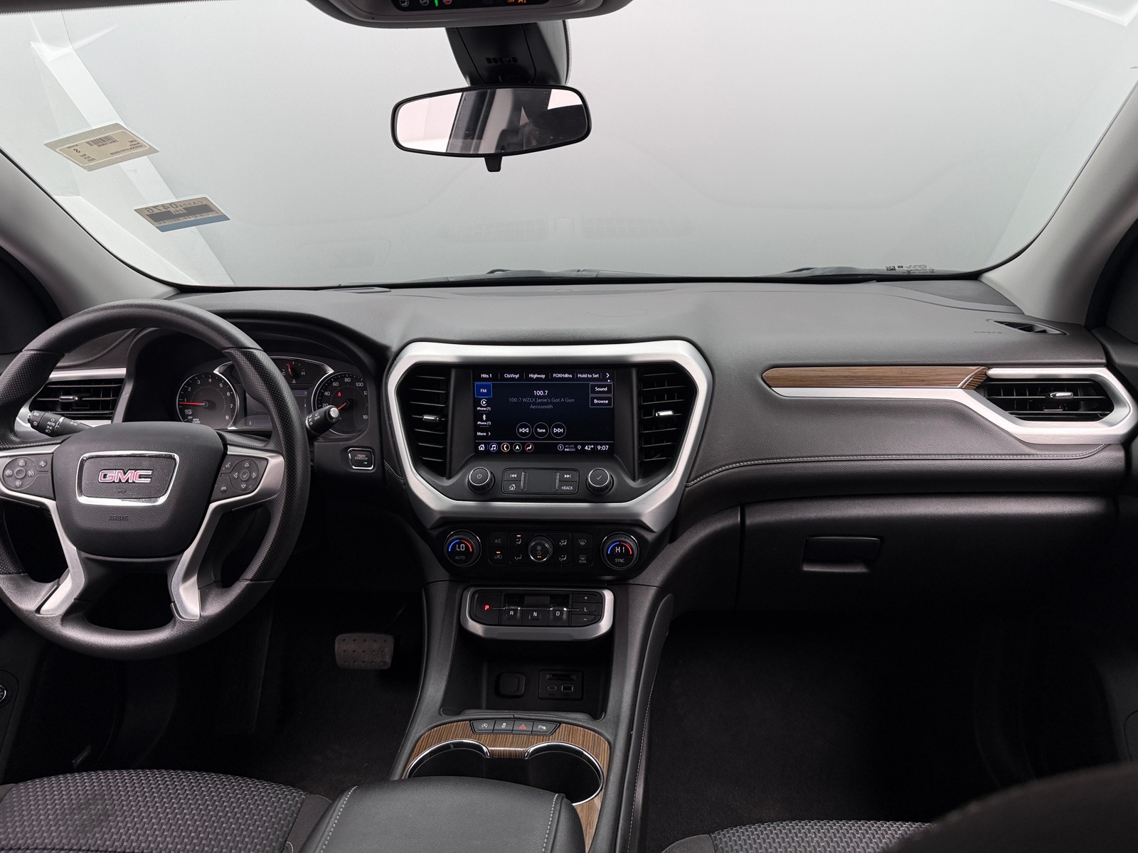 Thumbnail: 2023 GMC Acadia - 3