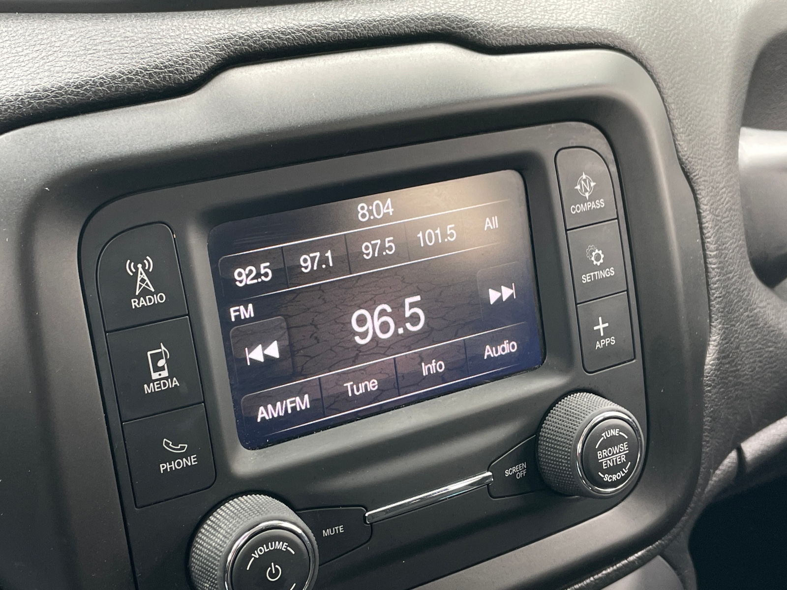 Thumbnail: 2020 Jeep Renegade - 4