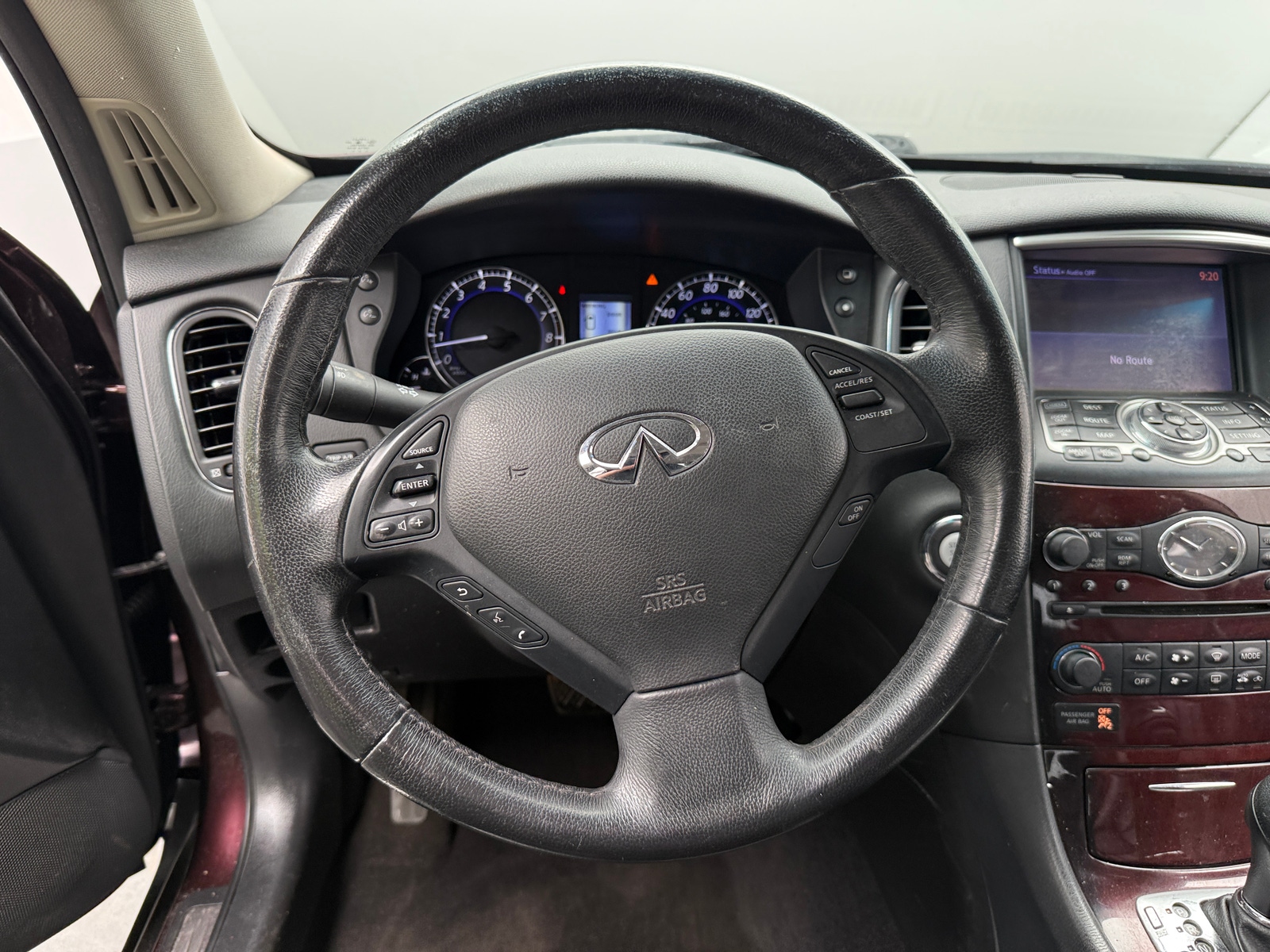 Thumbnail: 2017 INFINITI QX50 - 4