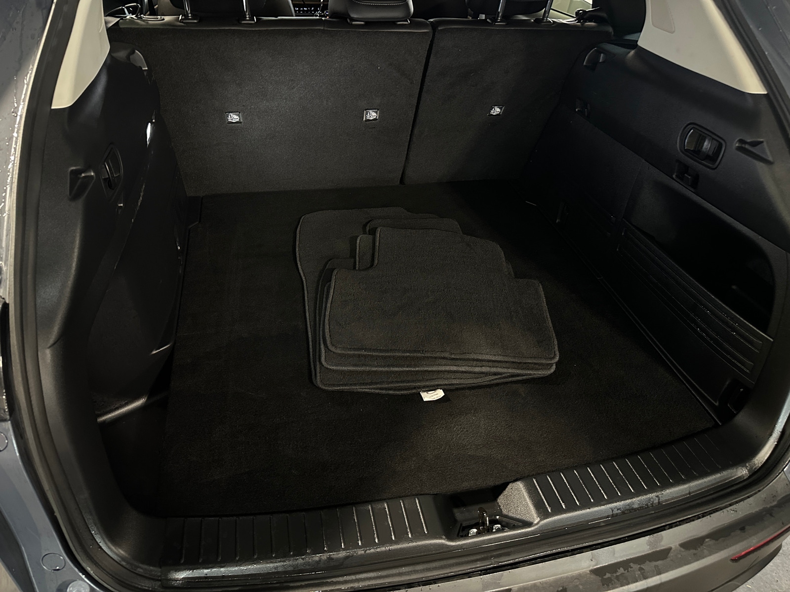 Thumbnail: 2025 Mazda CX-50 - 6