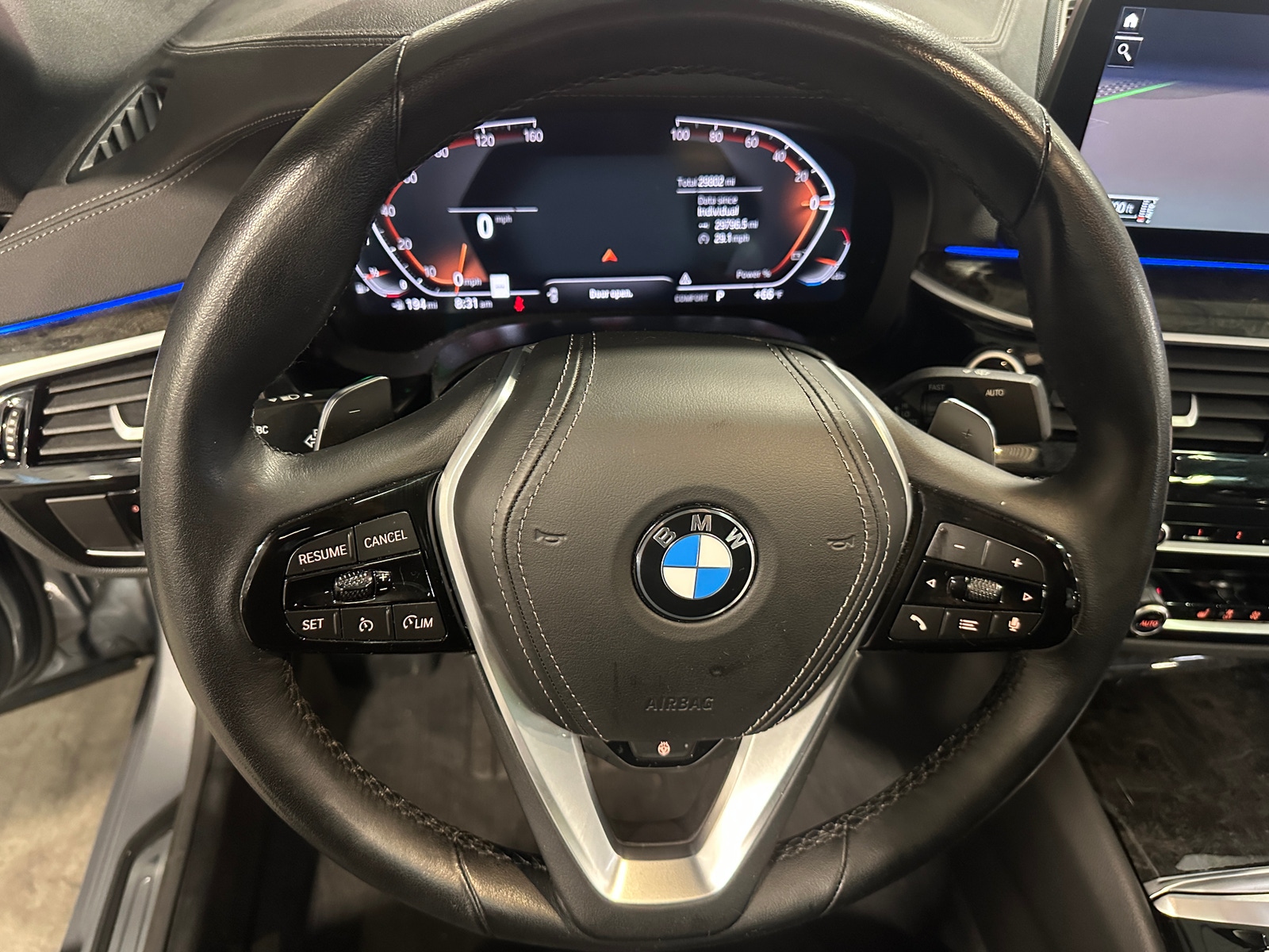 Thumbnail: 2023 BMW 5 Series - 4