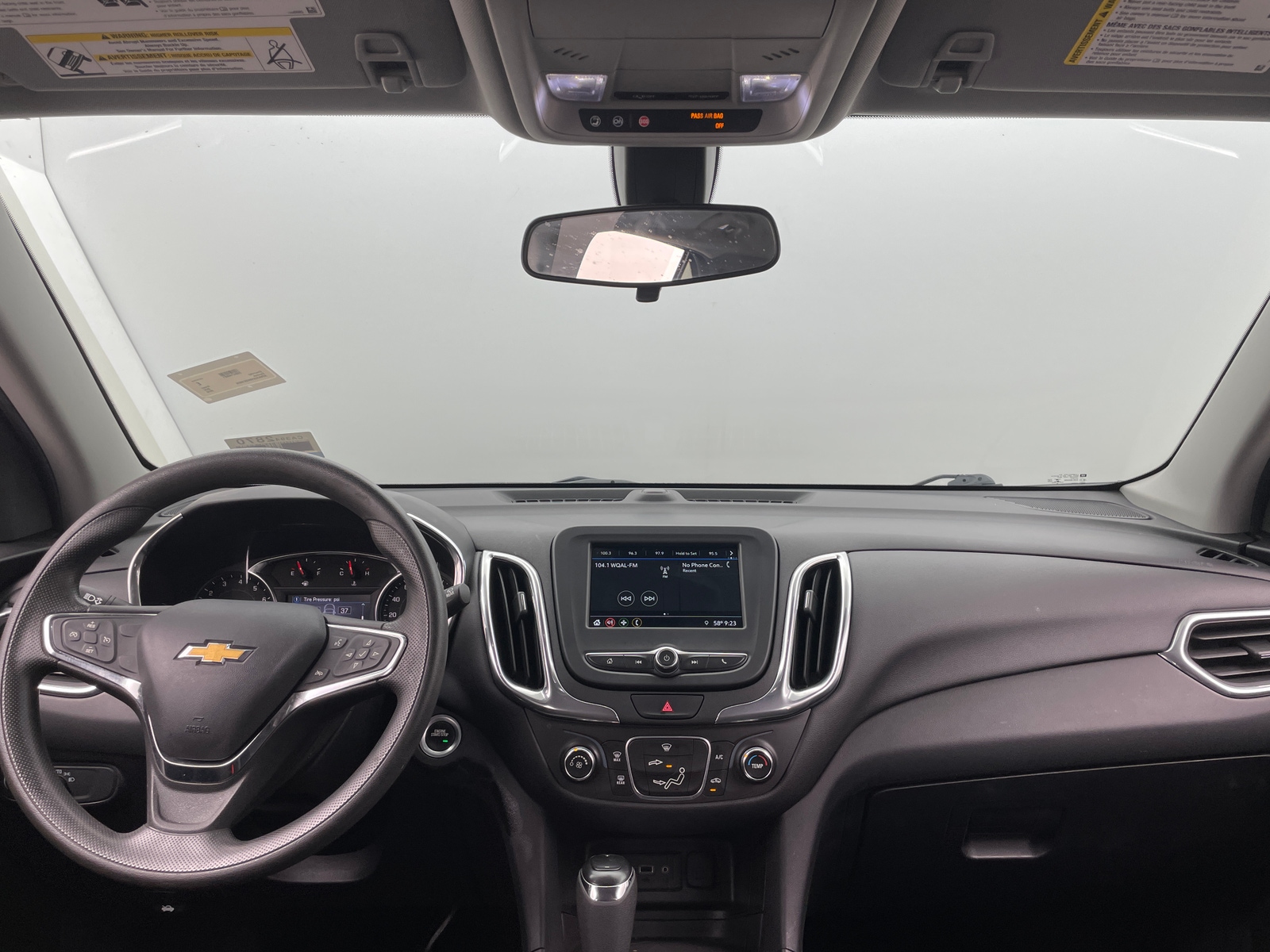 Thumbnail: 2019 Chevrolet Equinox - 3