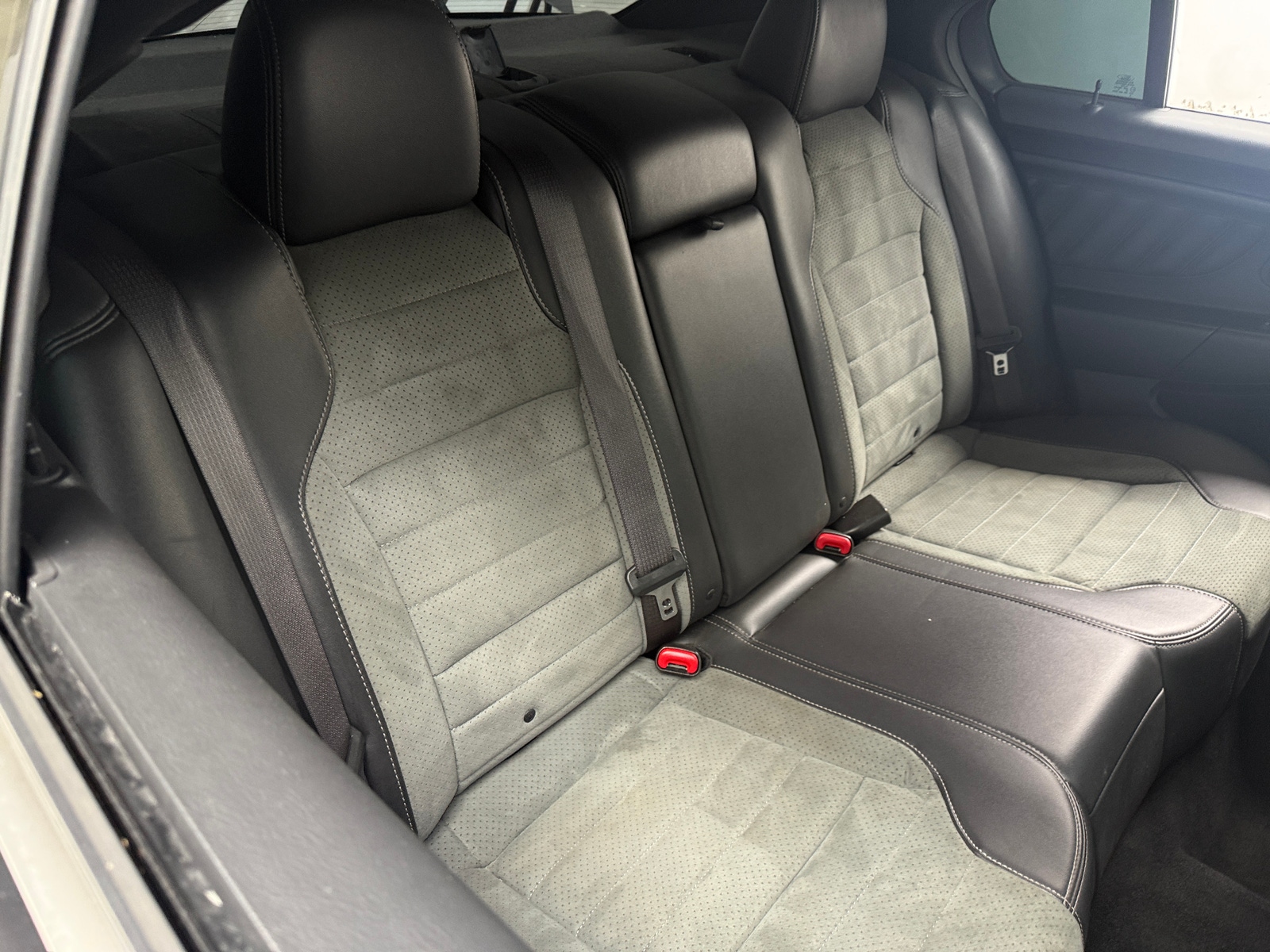 Thumbnail: 2016 Ford Taurus - 5