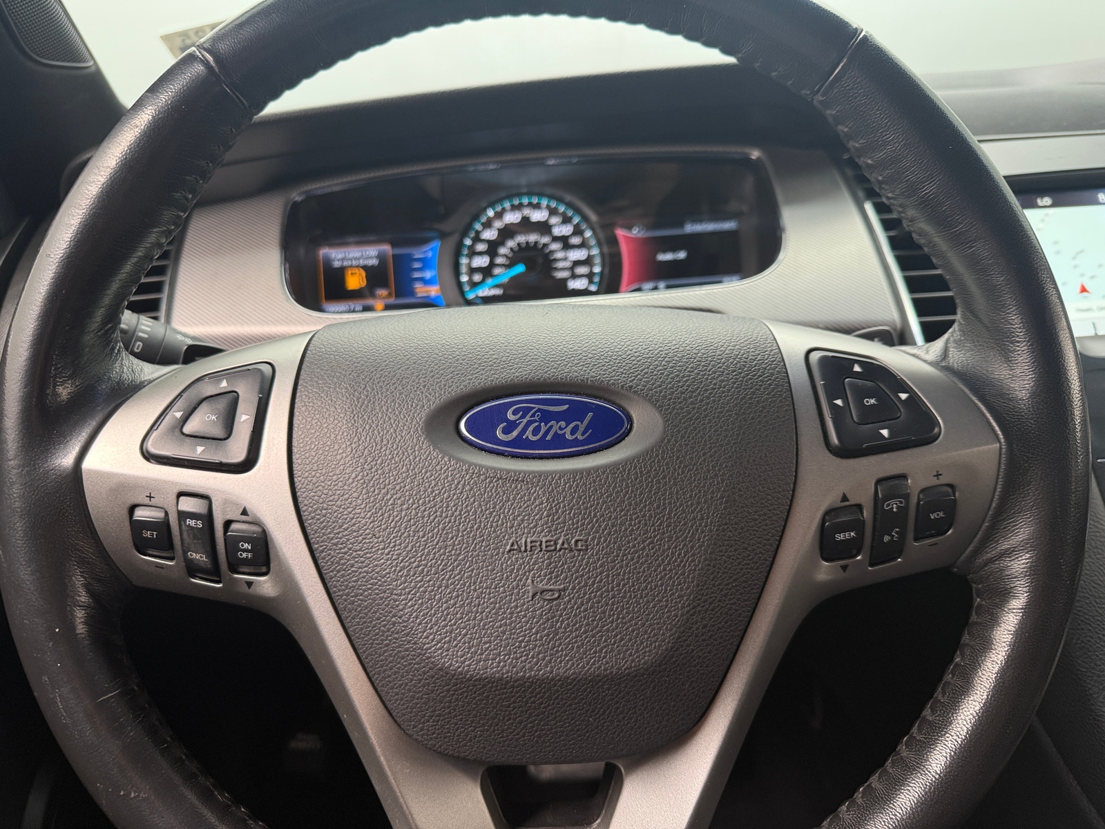 Thumbnail: 2016 Ford Taurus - 4