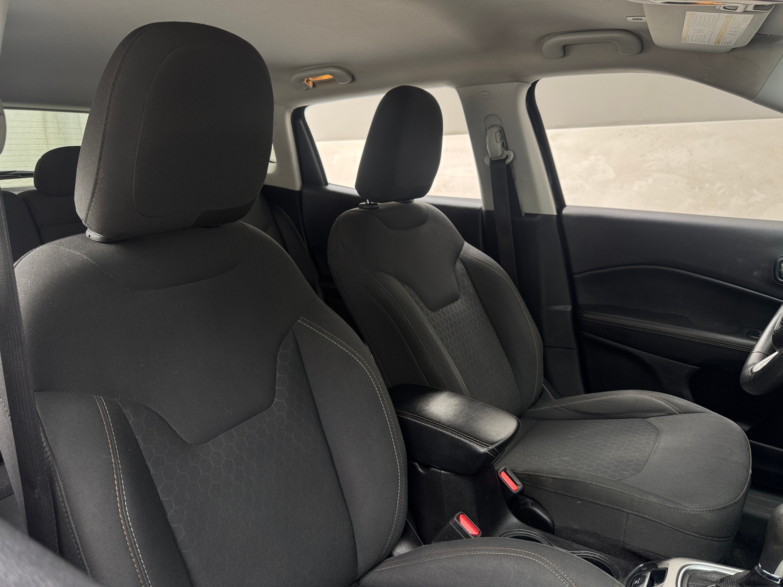Thumbnail: 2019 Jeep Compass - 2