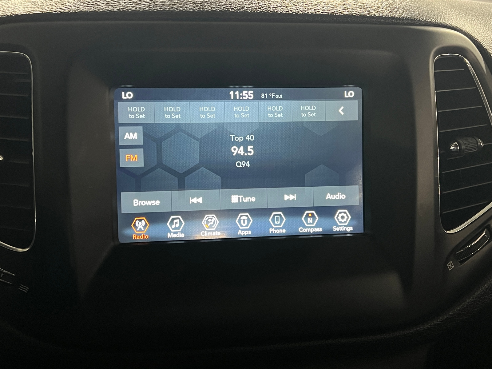 Thumbnail: 2019 Jeep Compass - 4