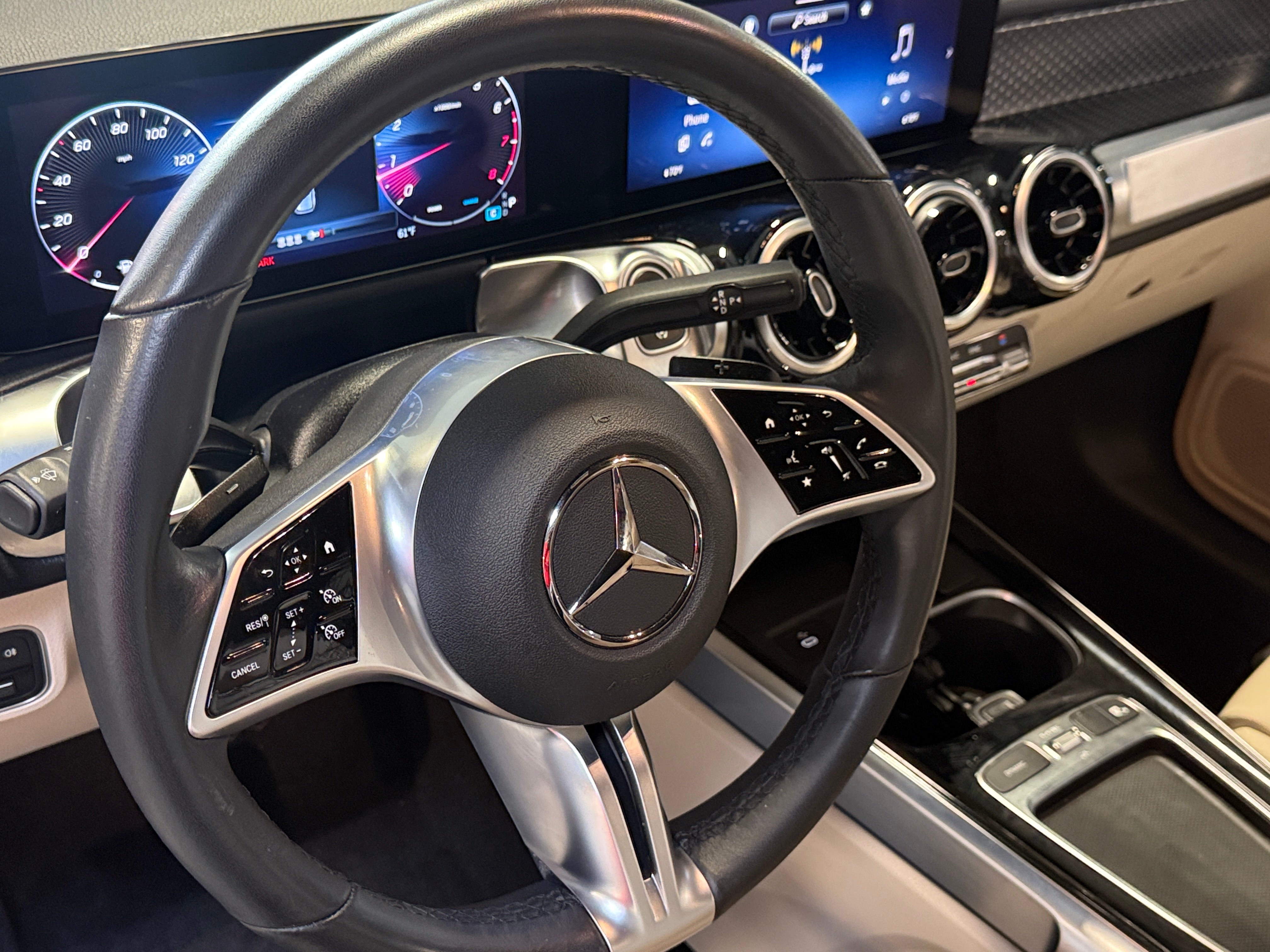2025 Mercedes-Benz GLB Base - Photo 4