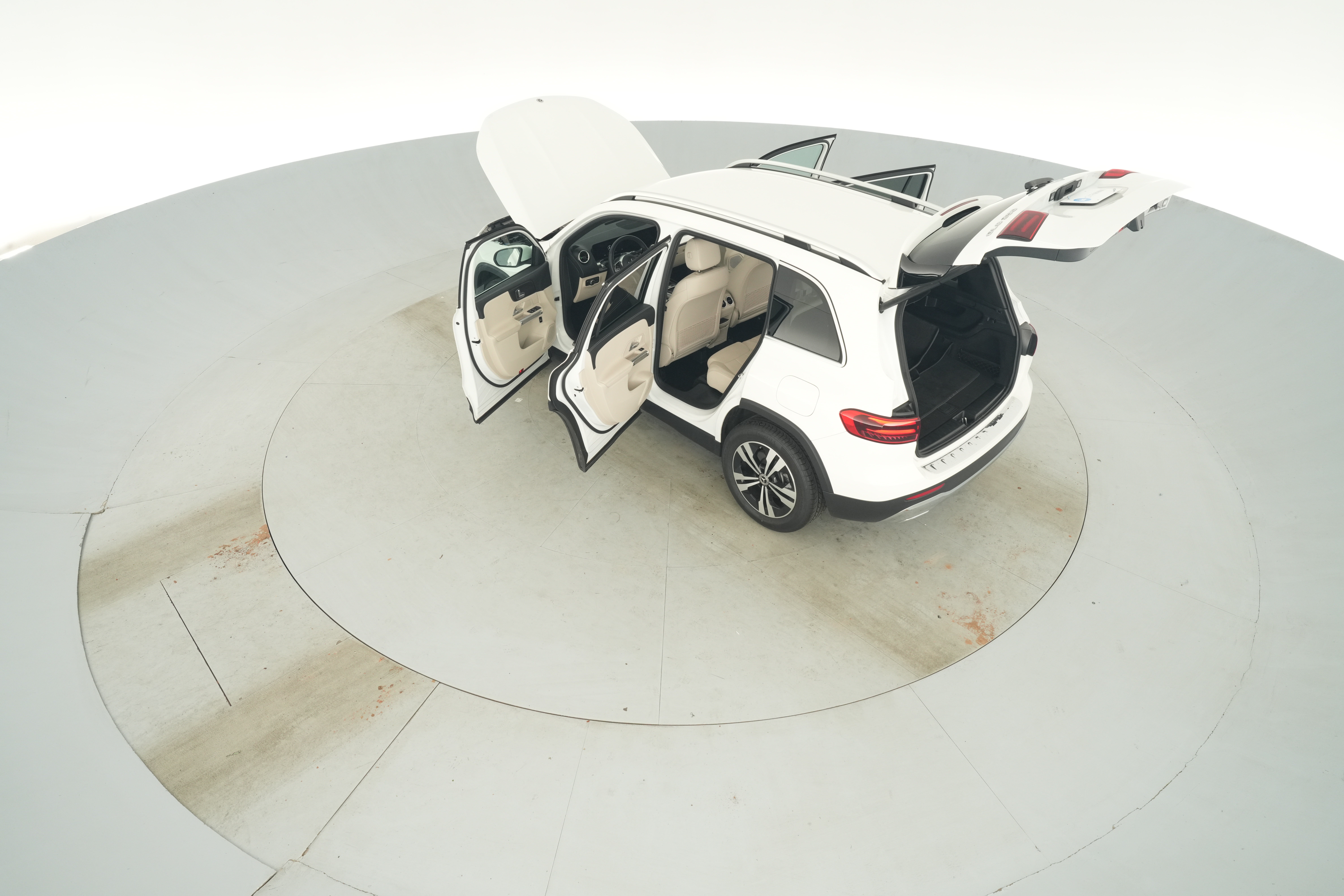 2025 Mercedes-Benz GLB Base - Photo 27