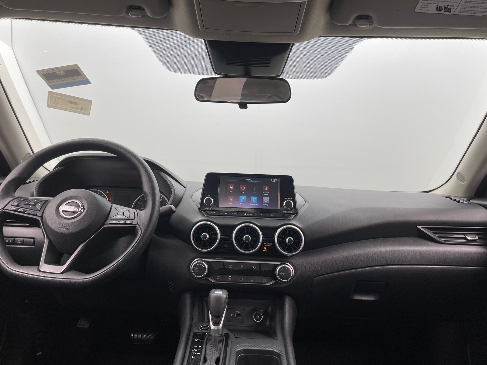 Thumbnail: 2025 Nissan Sentra - 3