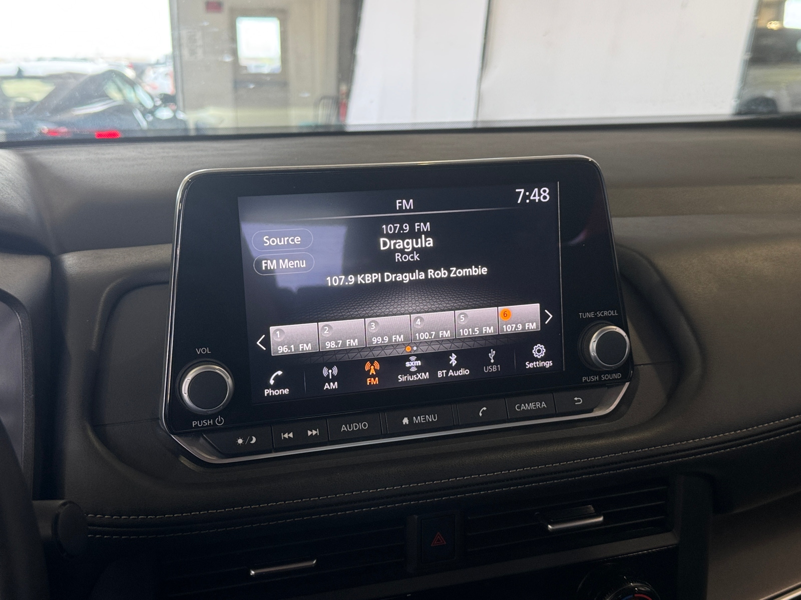 Thumbnail: 2025 Nissan Rogue - 4