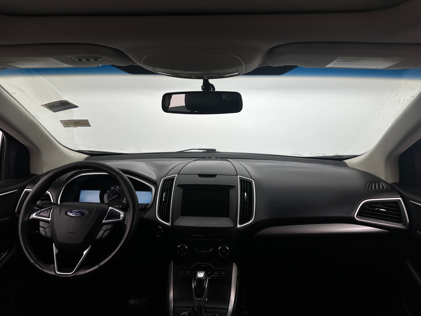 Thumbnail: 2015 Ford Edge - 2