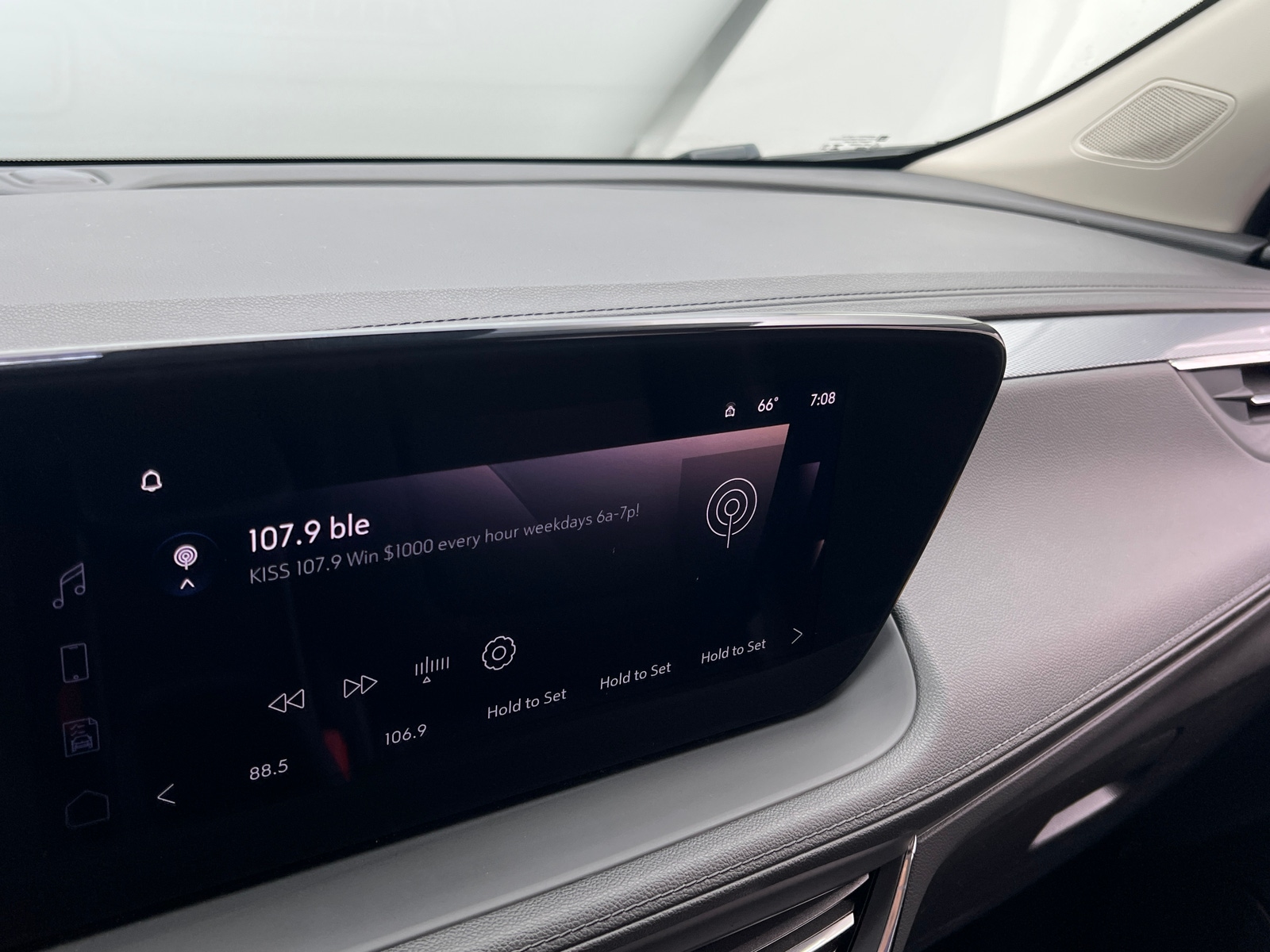 Thumbnail: 2025 Buick Encore GX - 4