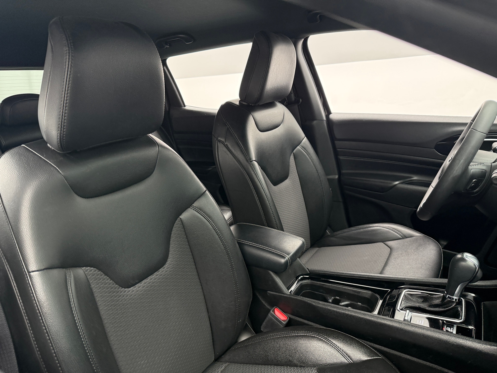 Thumbnail: 2022 Jeep Compass - 2