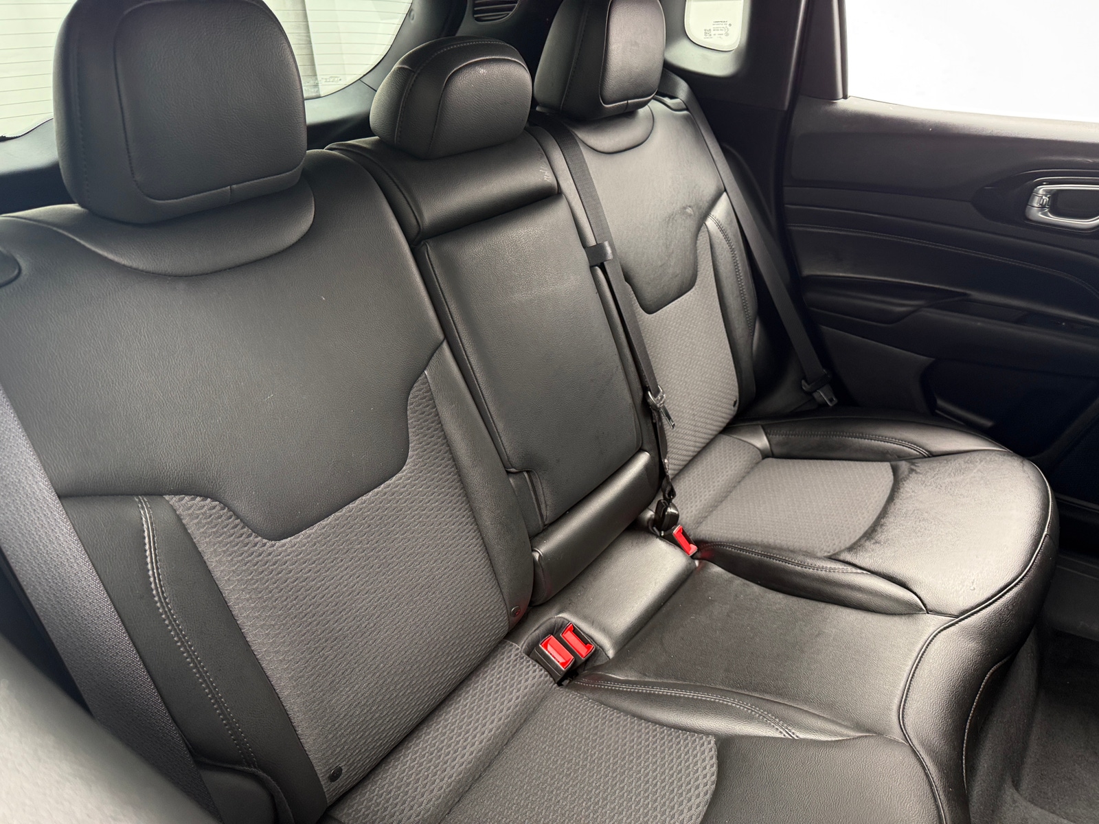 Thumbnail: 2022 Jeep Compass - 6