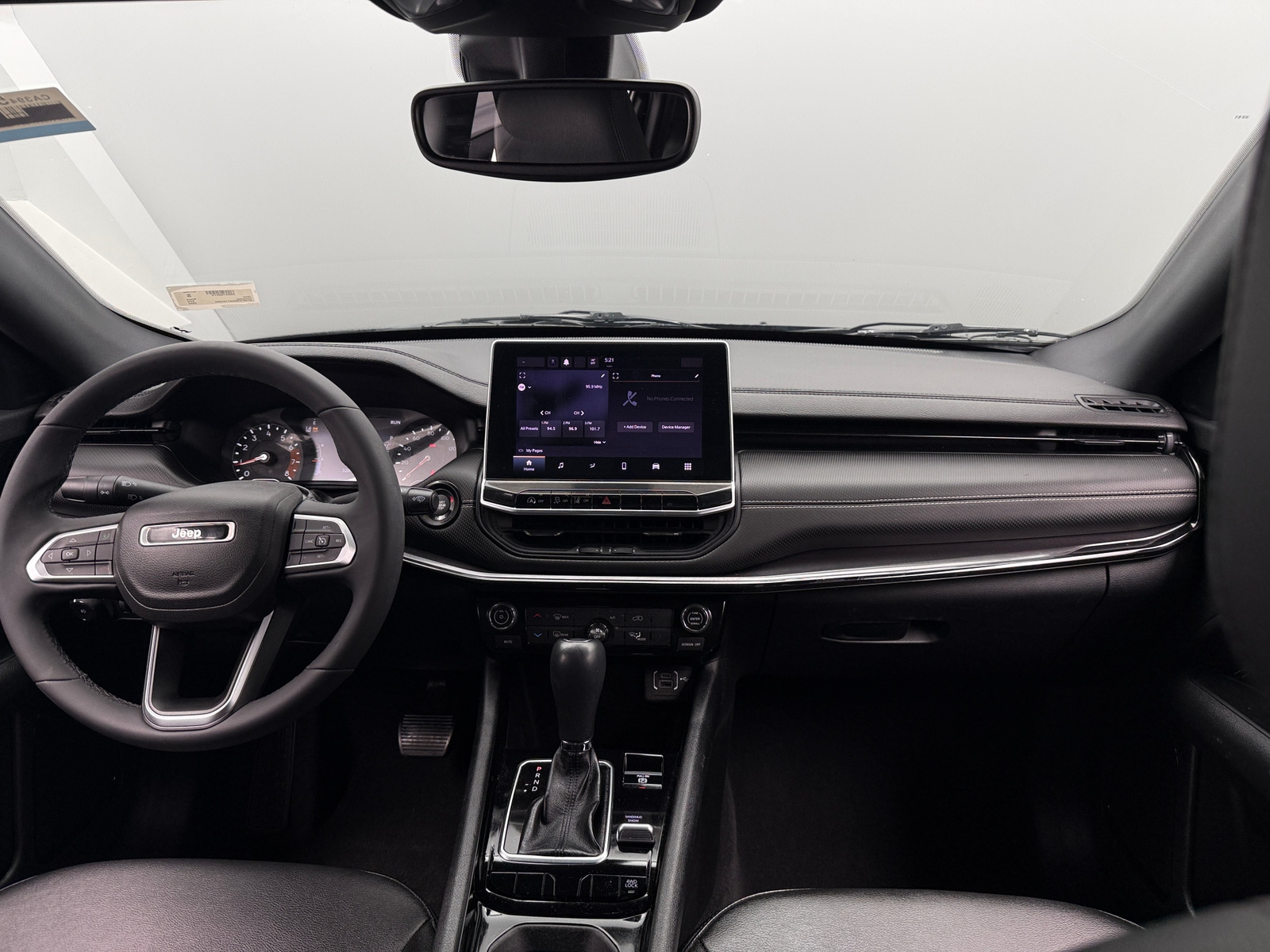 Thumbnail: 2022 Jeep Compass - 3