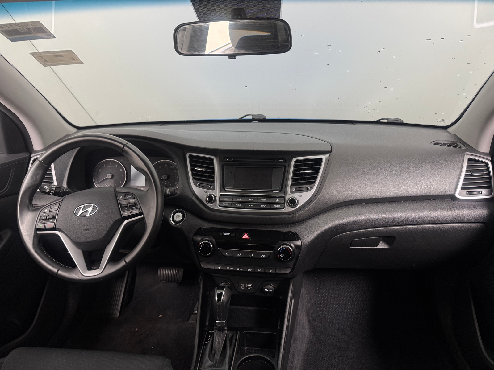 Thumbnail: 2017 Hyundai Tucson - 3