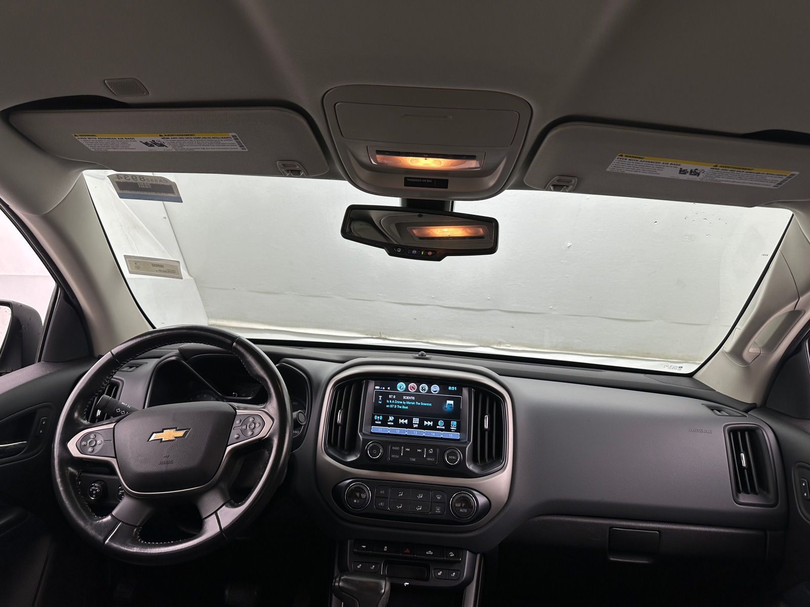 Thumbnail: 2017 Chevrolet Colorado - 3
