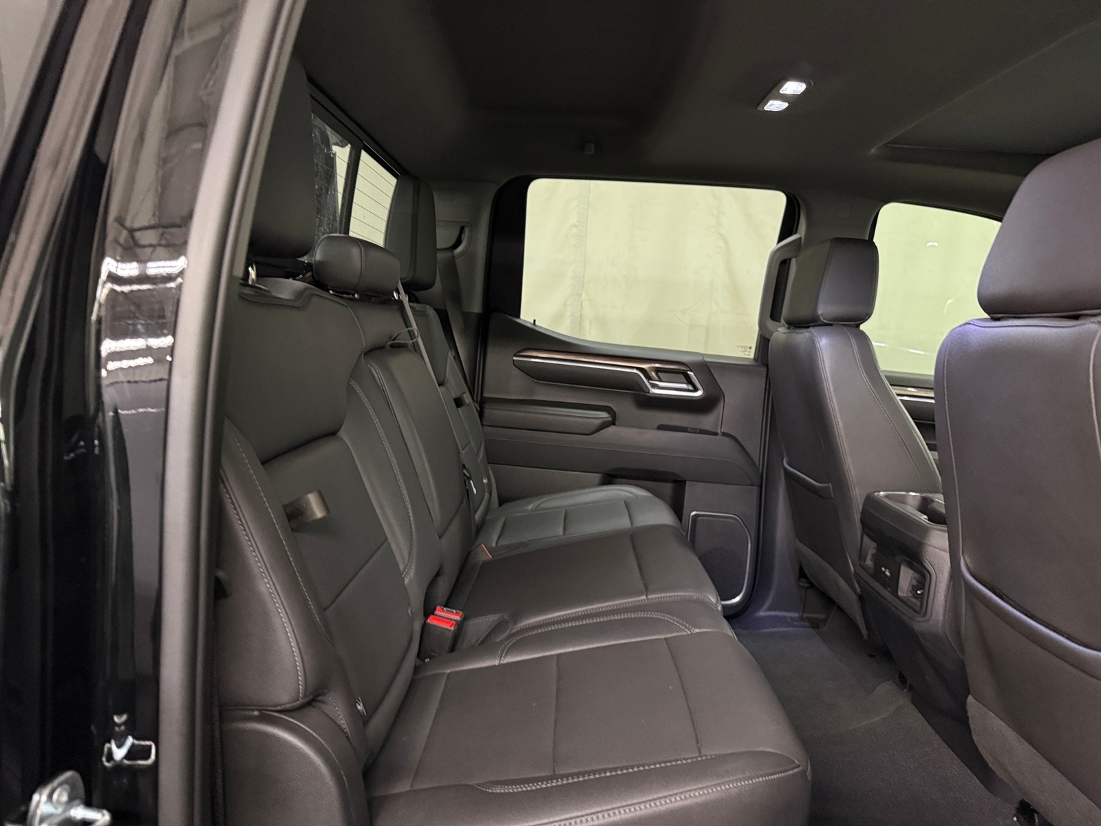 Thumbnail: 2023 Chevrolet Silverado 1500 - 5