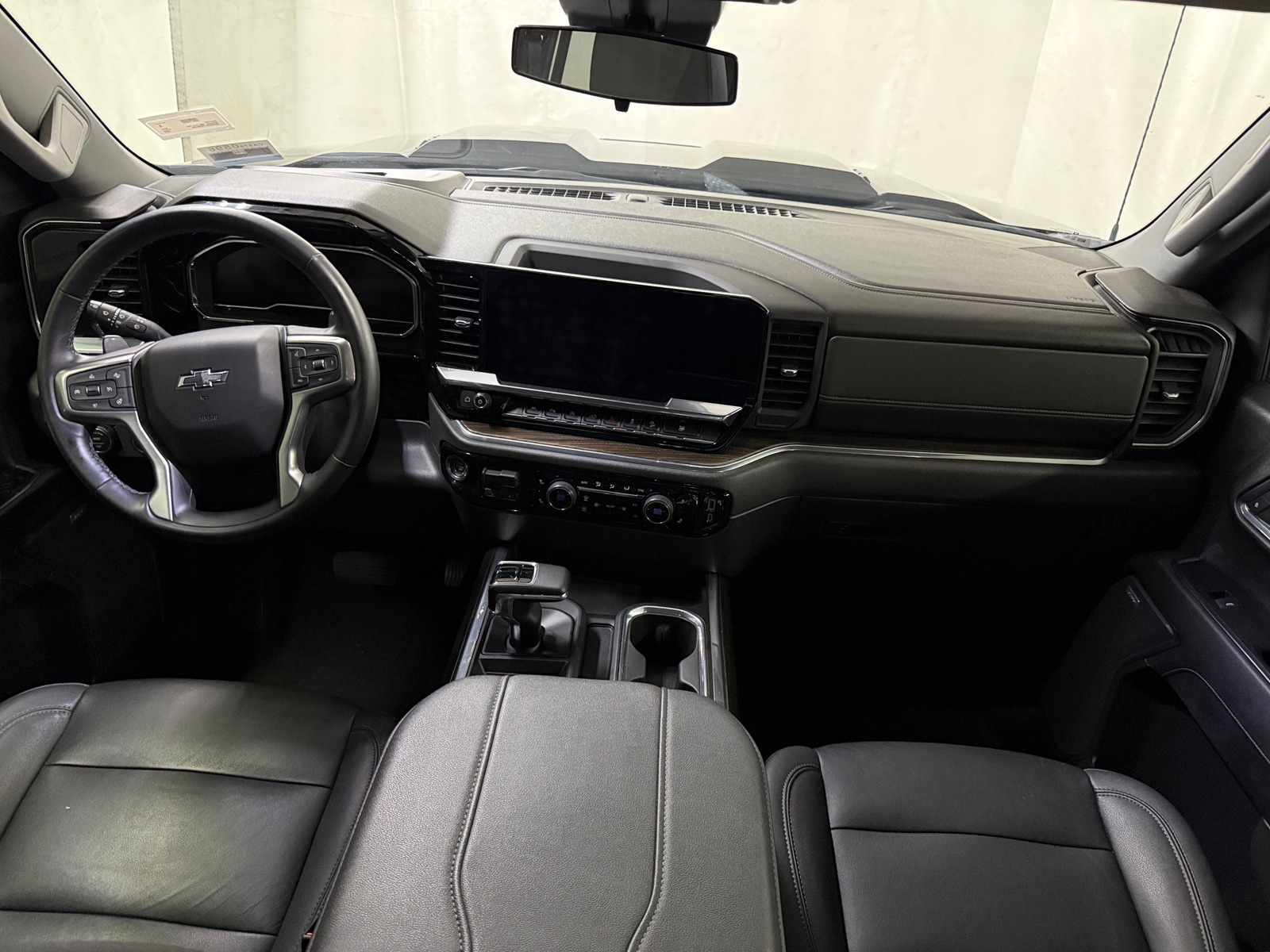 Thumbnail: 2023 Chevrolet Silverado 1500 - 2