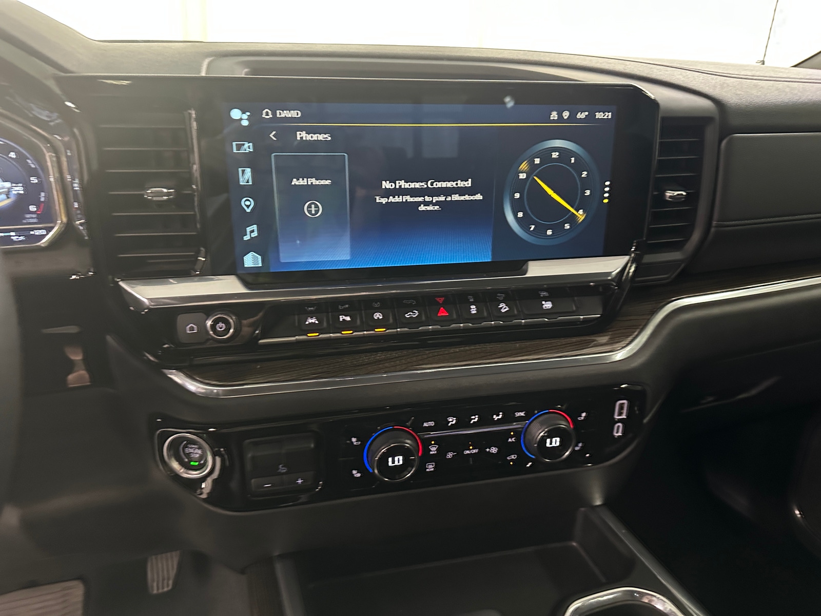 Thumbnail: 2023 Chevrolet Silverado 1500 - 3