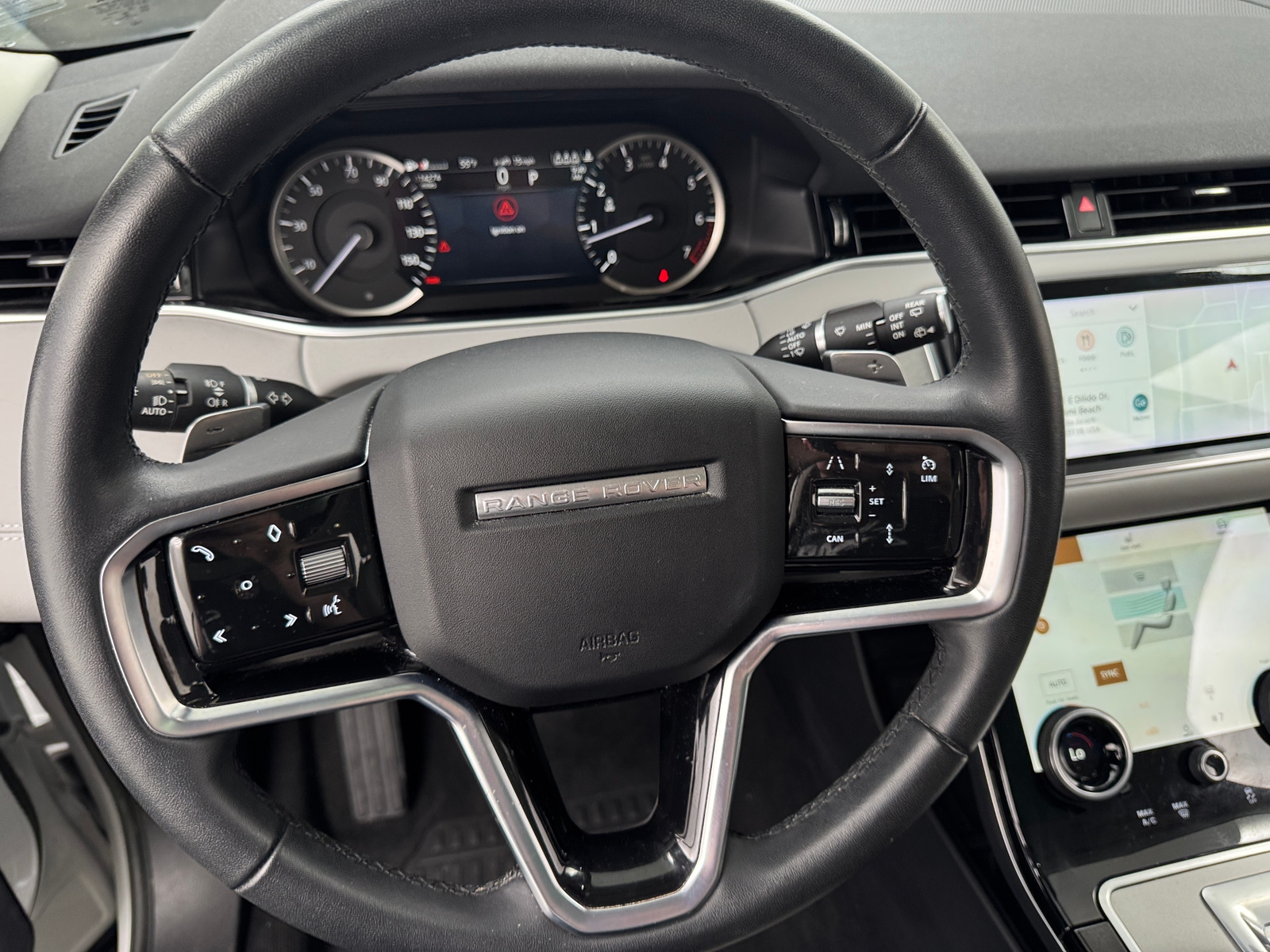 Thumbnail: 2023 Land Rover Range Rover Evoque - 4