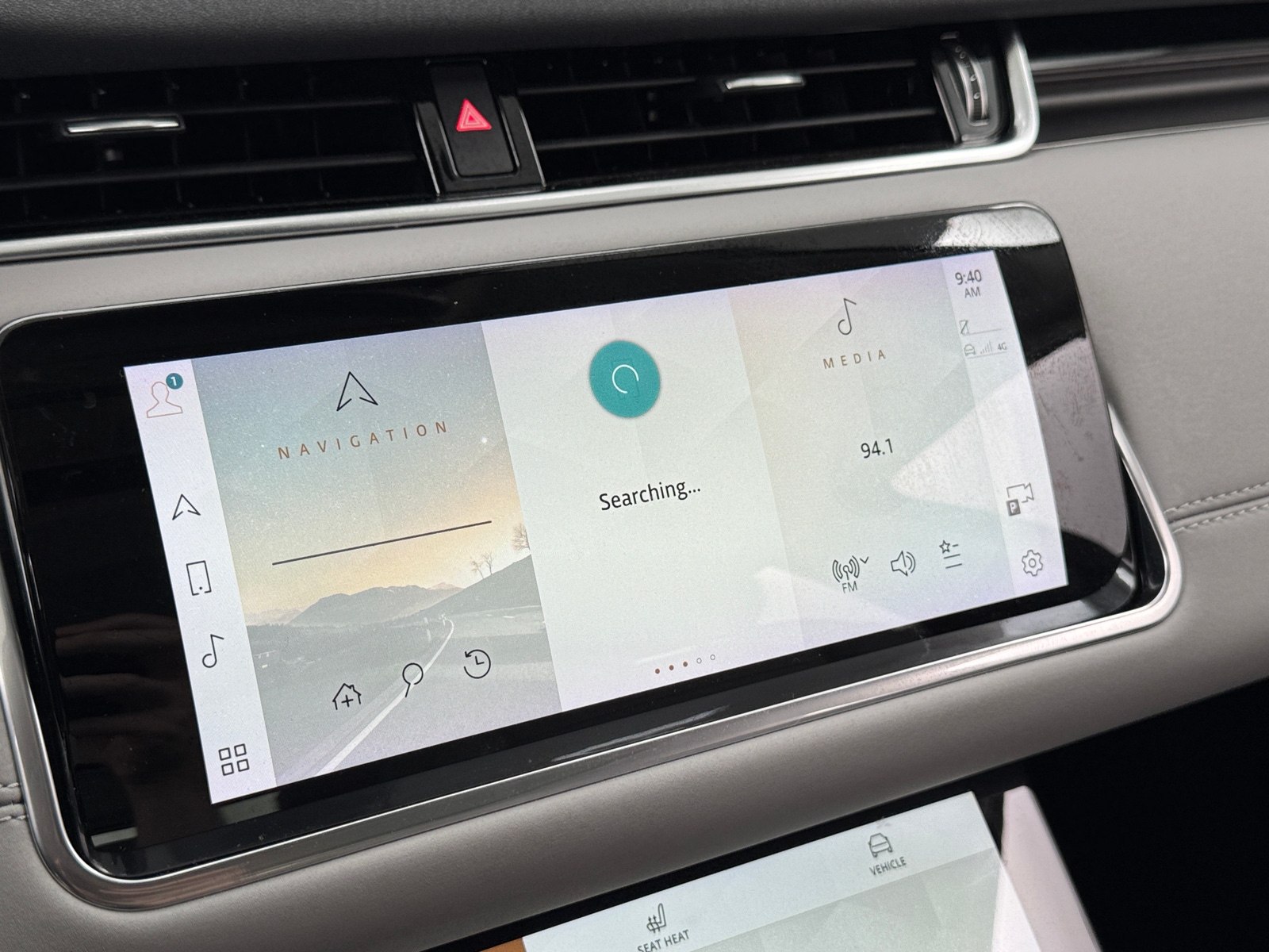 Thumbnail: 2023 Land Rover Range Rover Evoque - 3