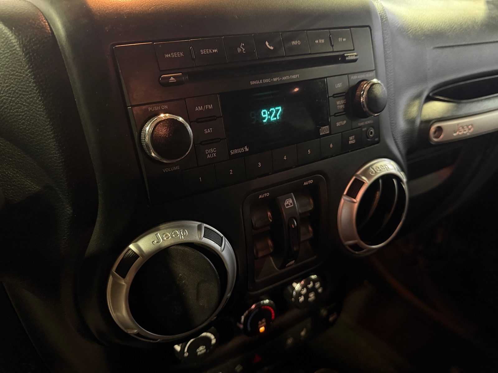 Thumbnail: 2018 Jeep Wrangler - 4