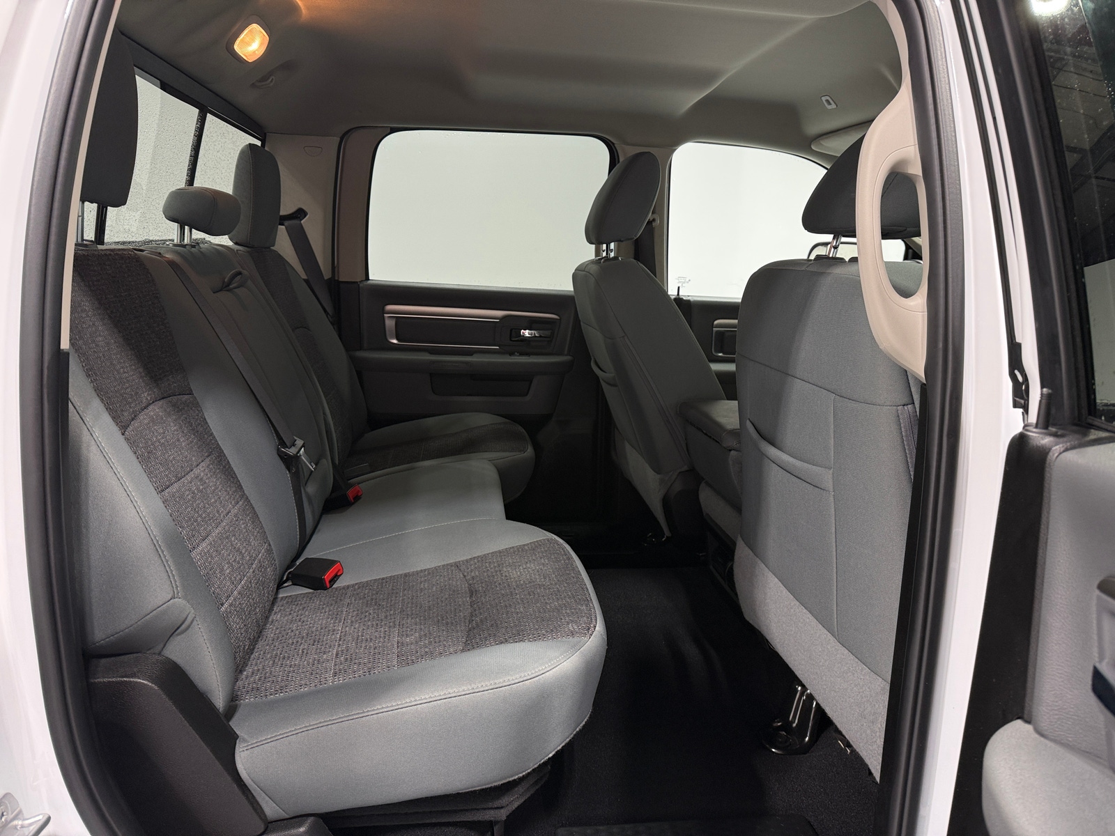 Thumbnail: 2019 RAM 1500 Classic - 6