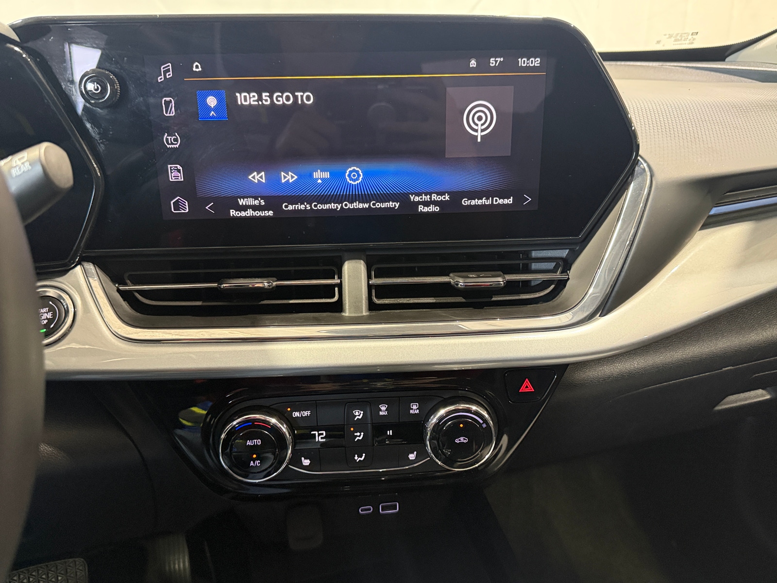 Thumbnail: 2025 Chevrolet Trax - 4