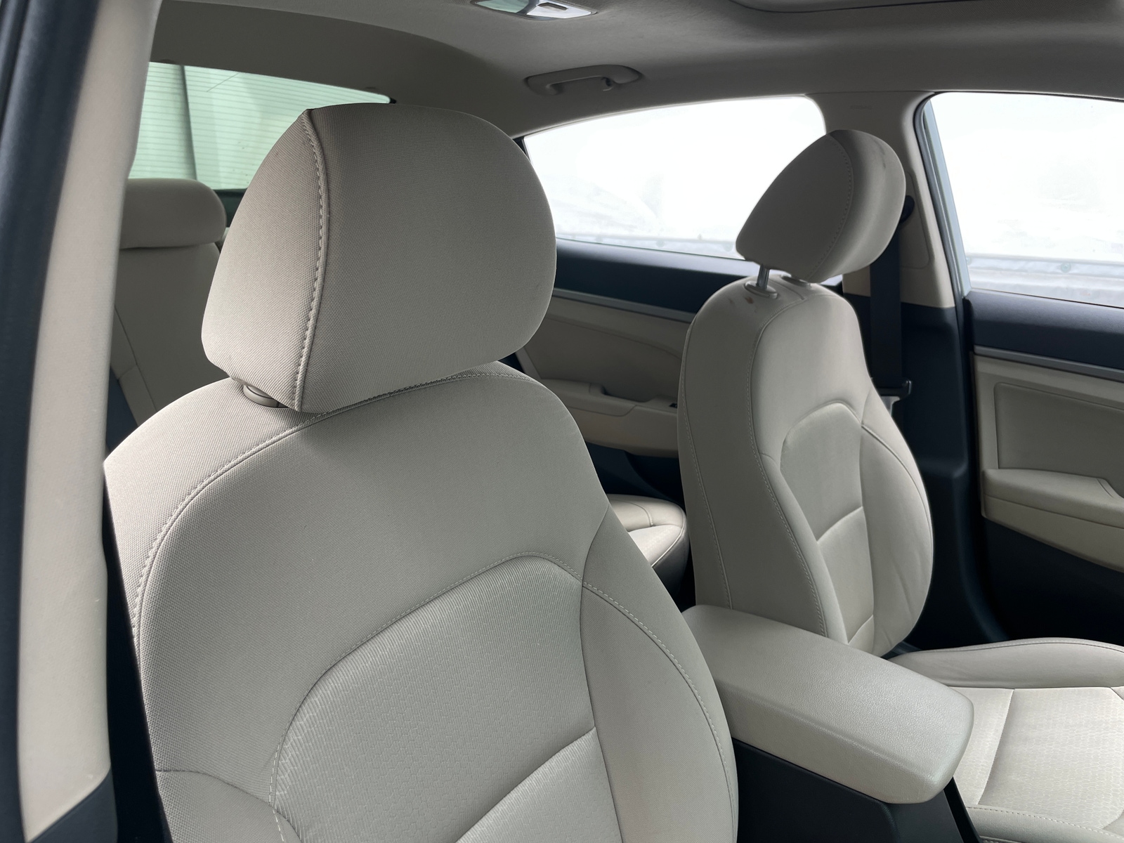 Thumbnail: 2018 Hyundai Elantra - 2