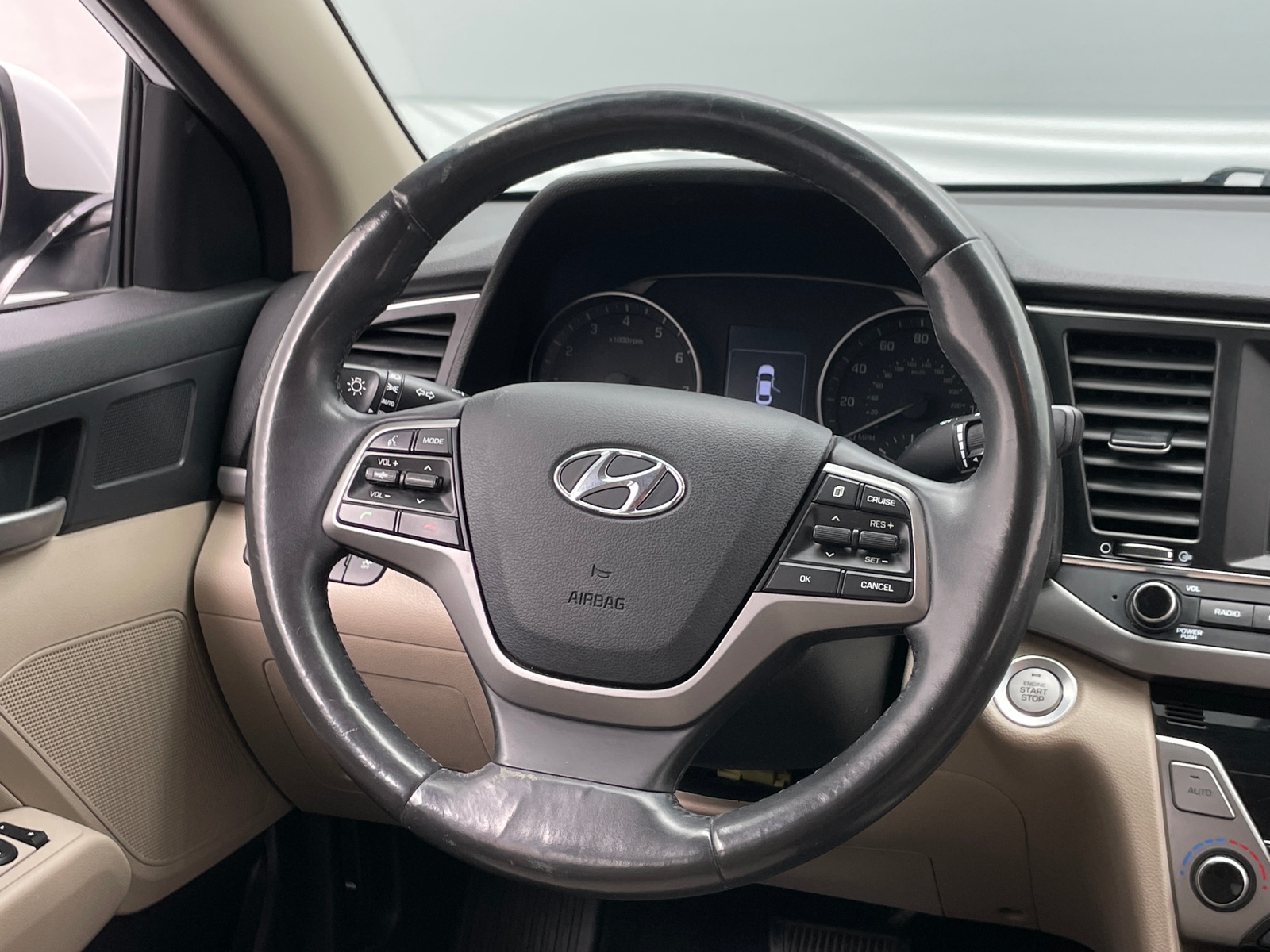 Thumbnail: 2018 Hyundai Elantra - 5