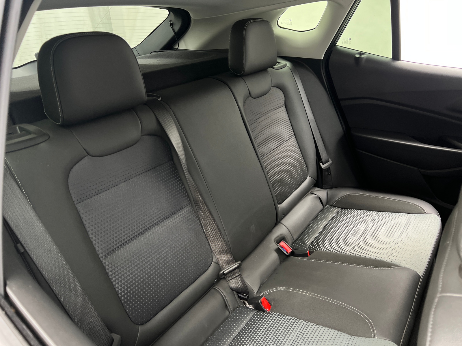 Thumbnail: 2025 Chevrolet Trax - 6